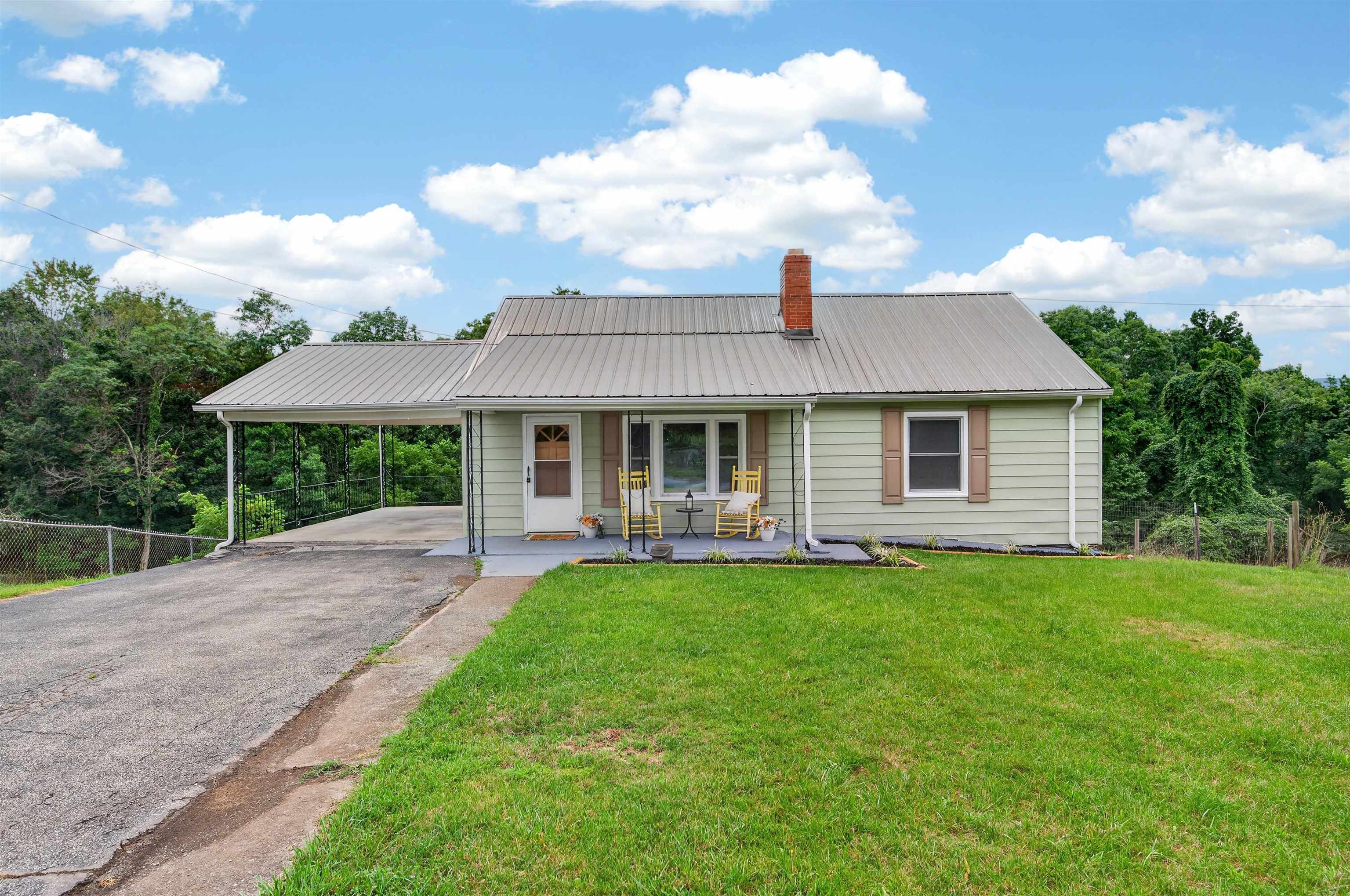 4416 Jake Buford Avenue Pulaski VA 24301