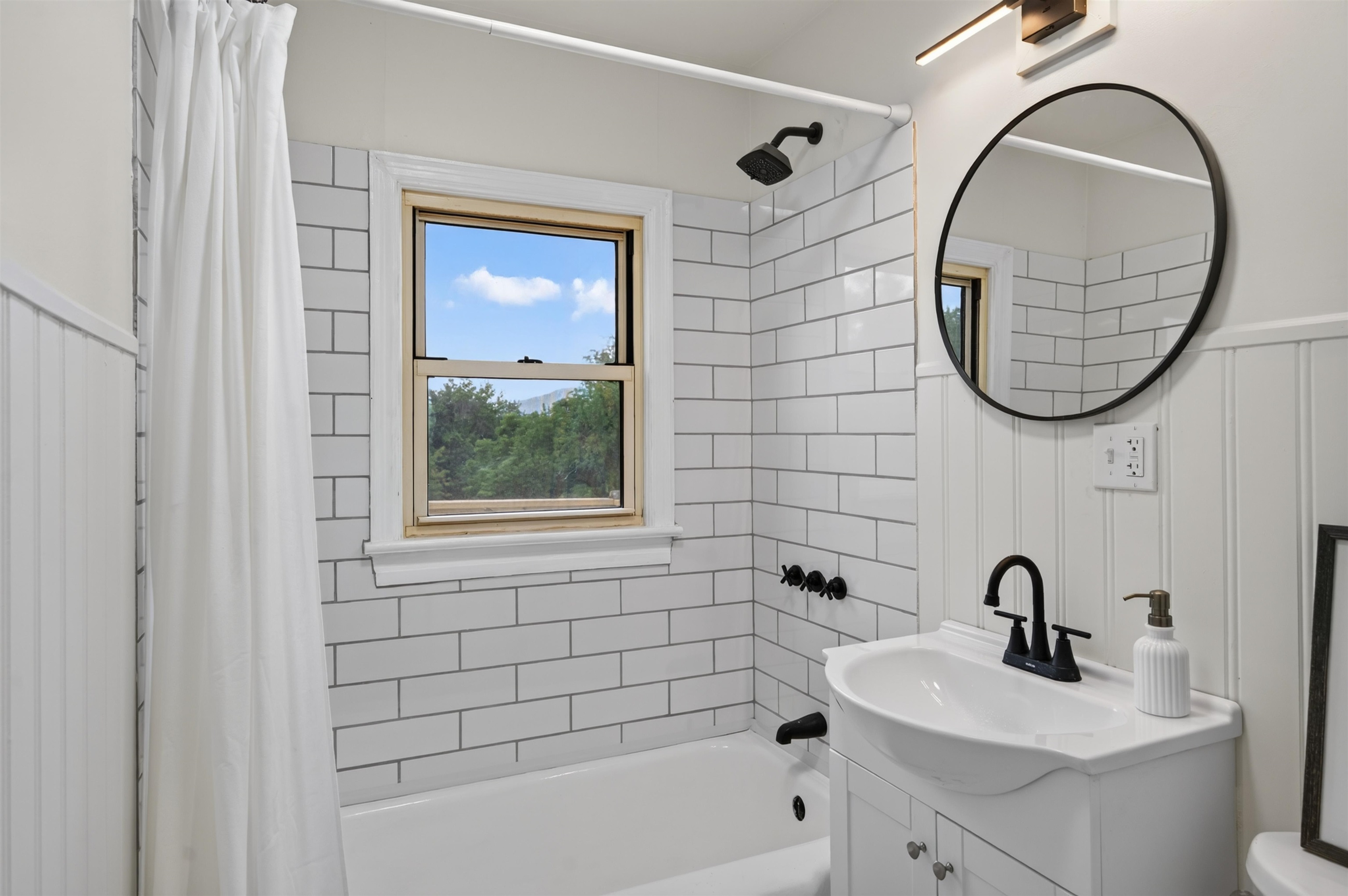 4416 Jake Buford Avenue Pulaski VA 24301