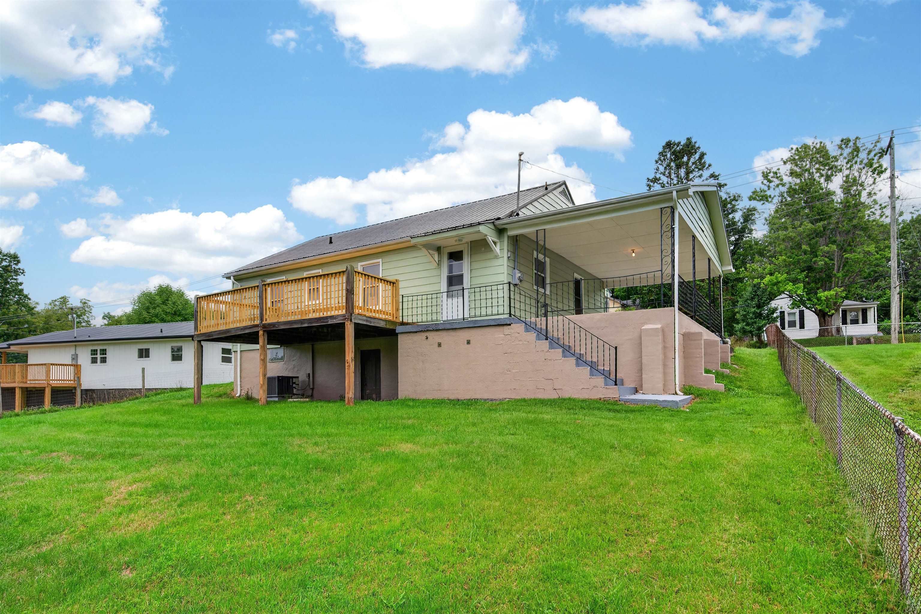 4416 Jake Buford Avenue Pulaski VA 24301