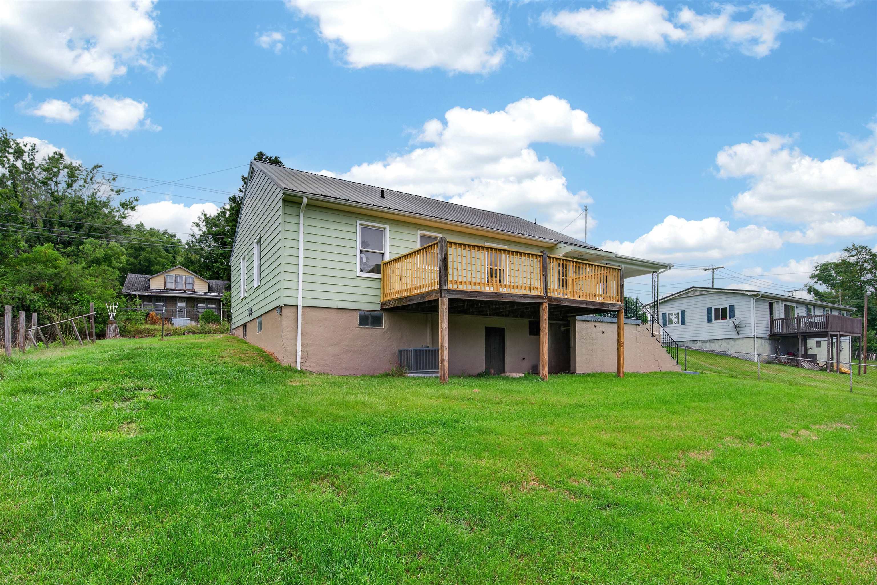 4416 Jake Buford Avenue Pulaski VA 24301