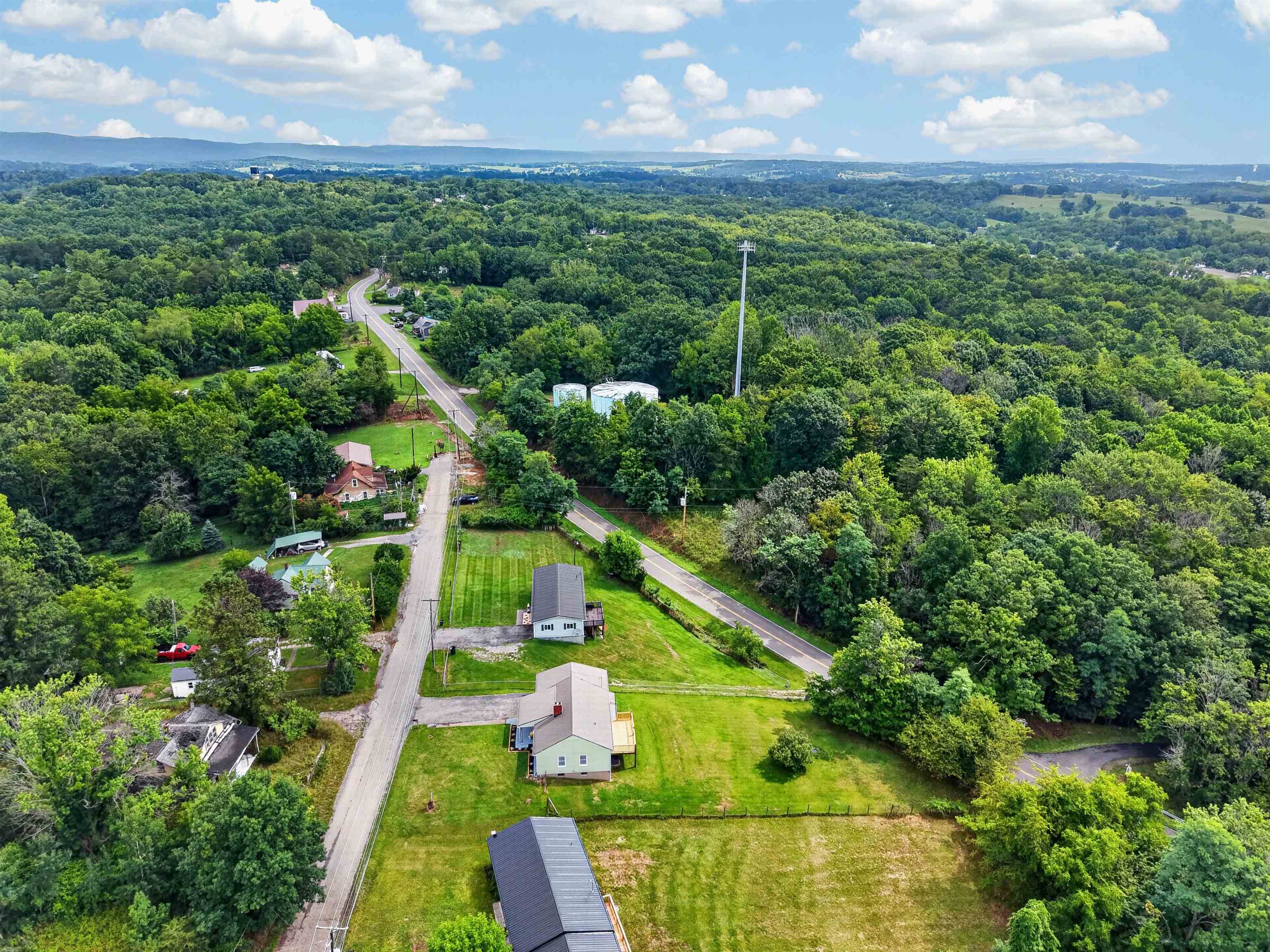4416 Jake Buford Avenue Pulaski VA 24301