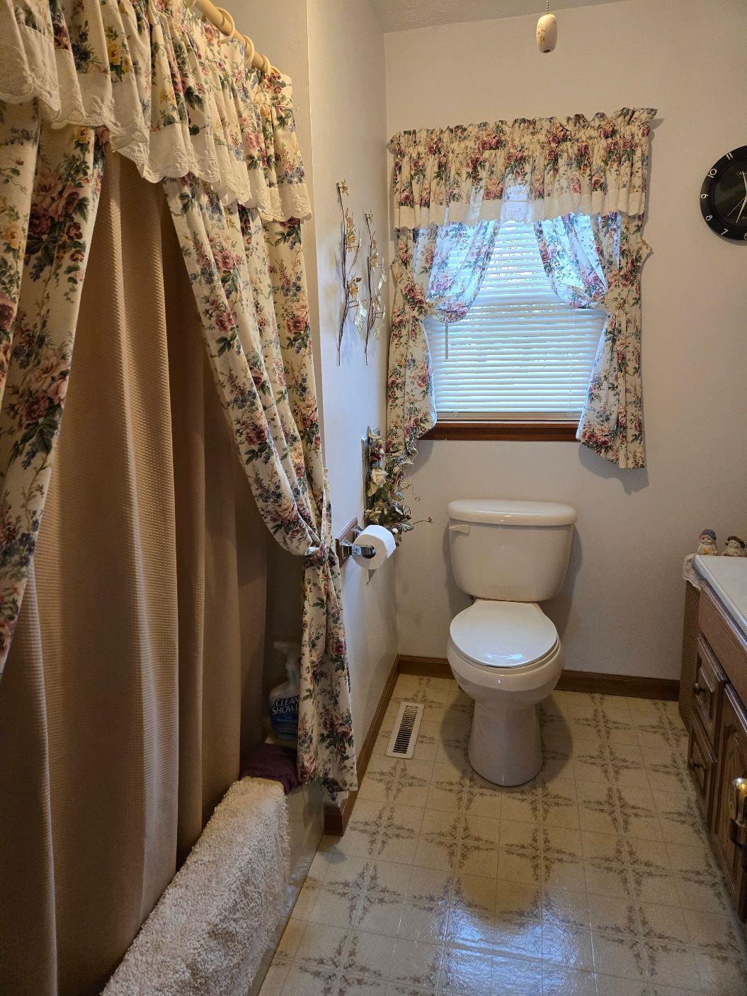 4350 Novell Loop Pulaski VA 24301