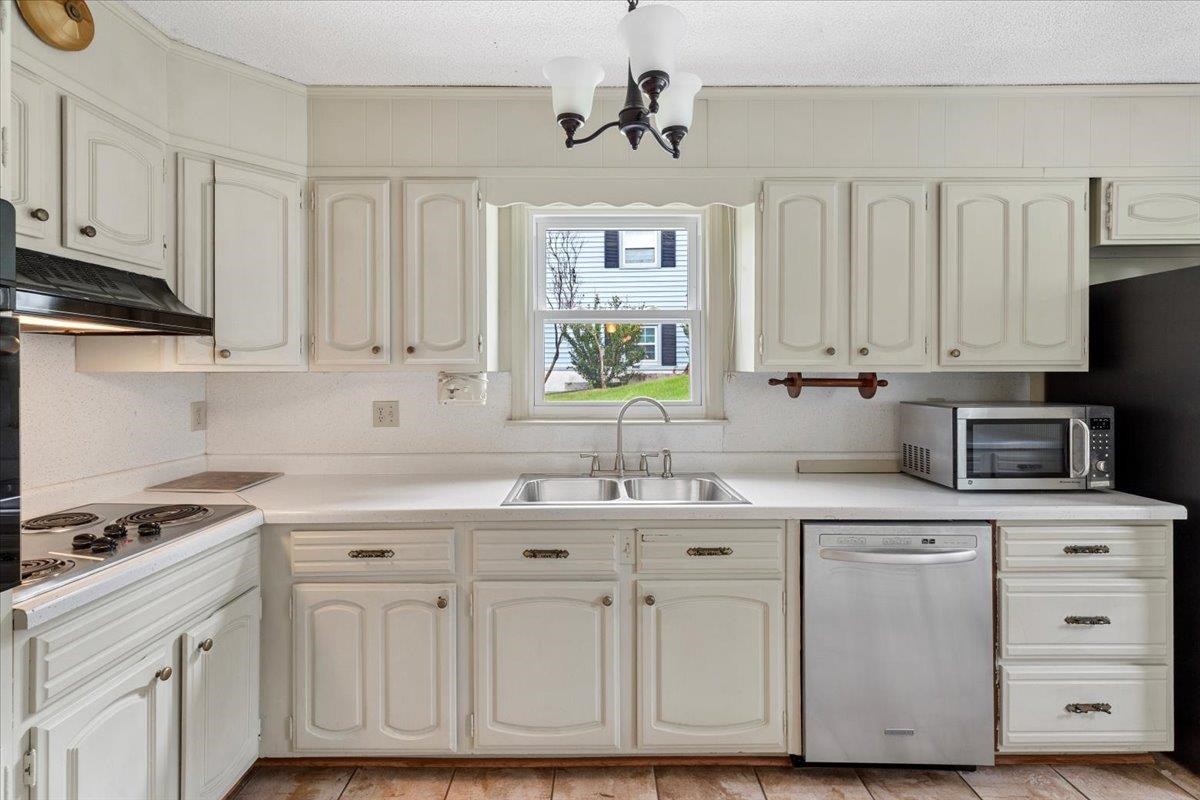 1520 Westwood Drive Pulaski VA 24301