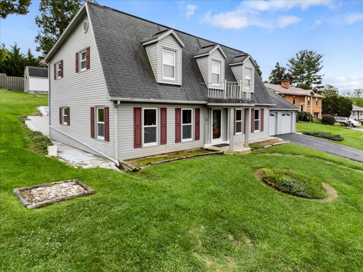 1520 Westwood Drive Pulaski VA 24301