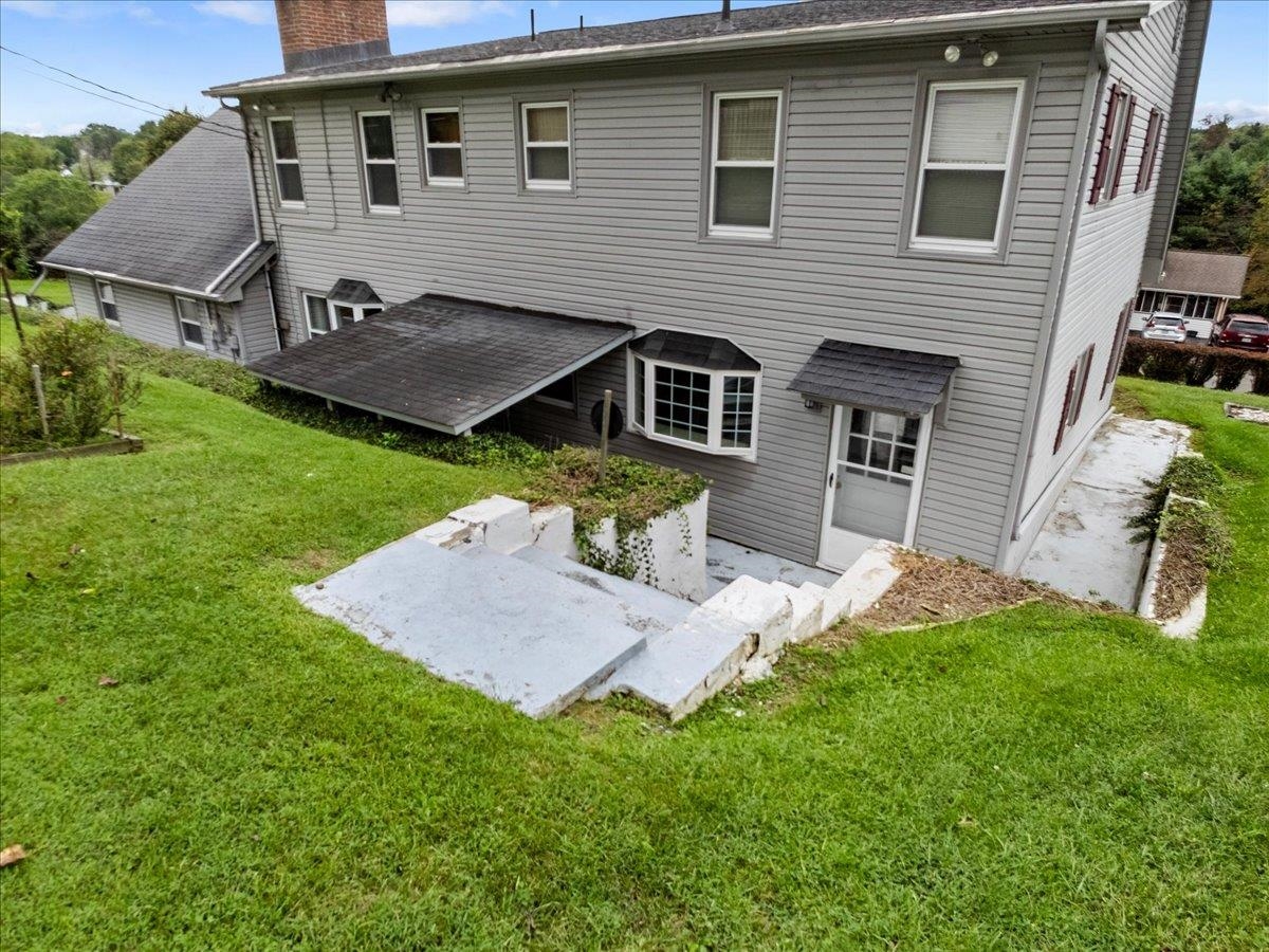 1520 Westwood Drive Pulaski VA 24301