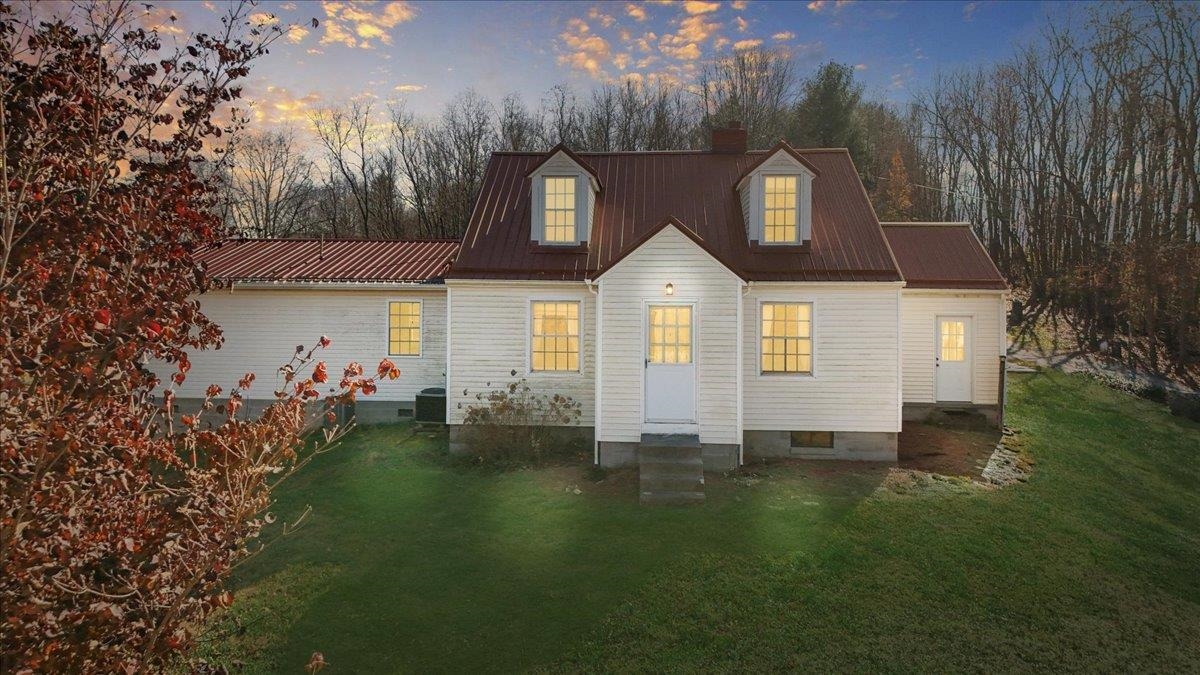 290 Crickett Lane Pearisburg VA 24134