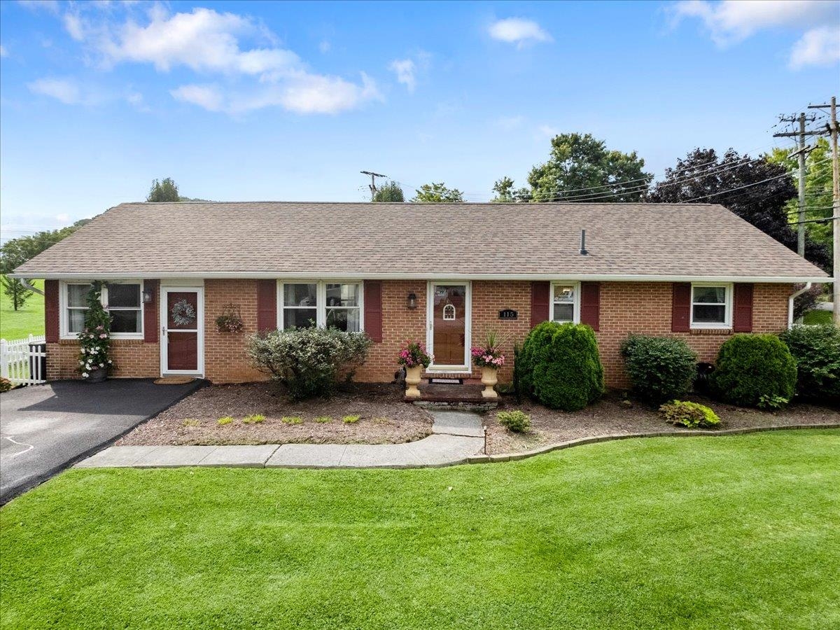 115 Gum Drive Christiansburg VA 24073