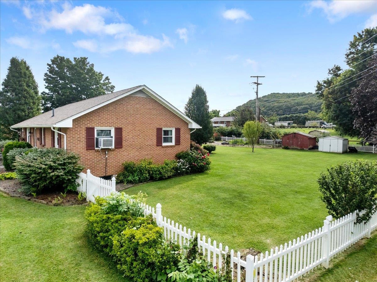115 Gum Drive Christiansburg VA 24073