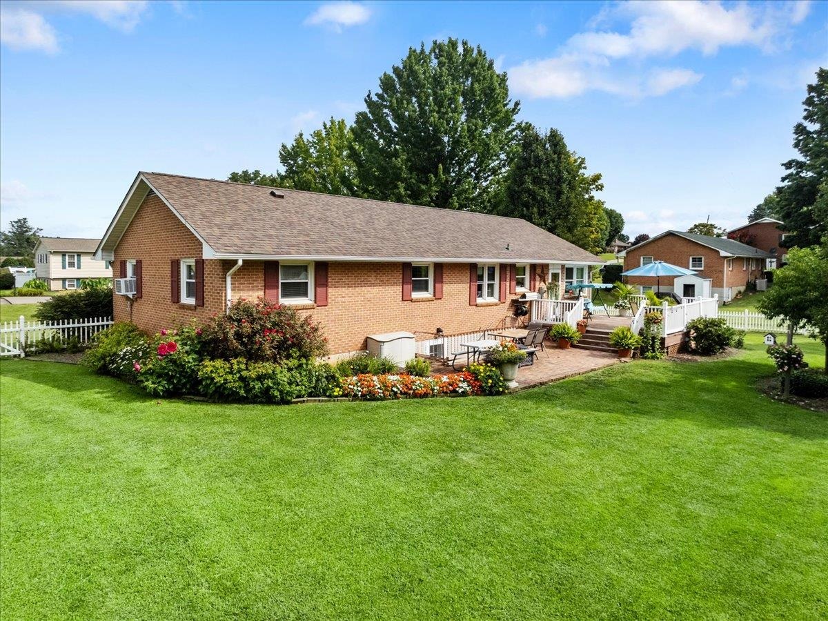 115 Gum Drive Christiansburg VA 24073