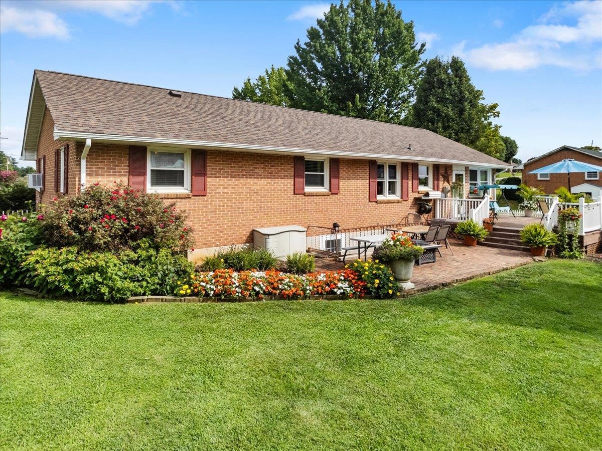 115 Gum Drive Christiansburg VA 24073