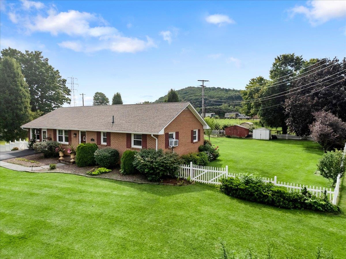 115 Gum Drive Christiansburg VA 24073