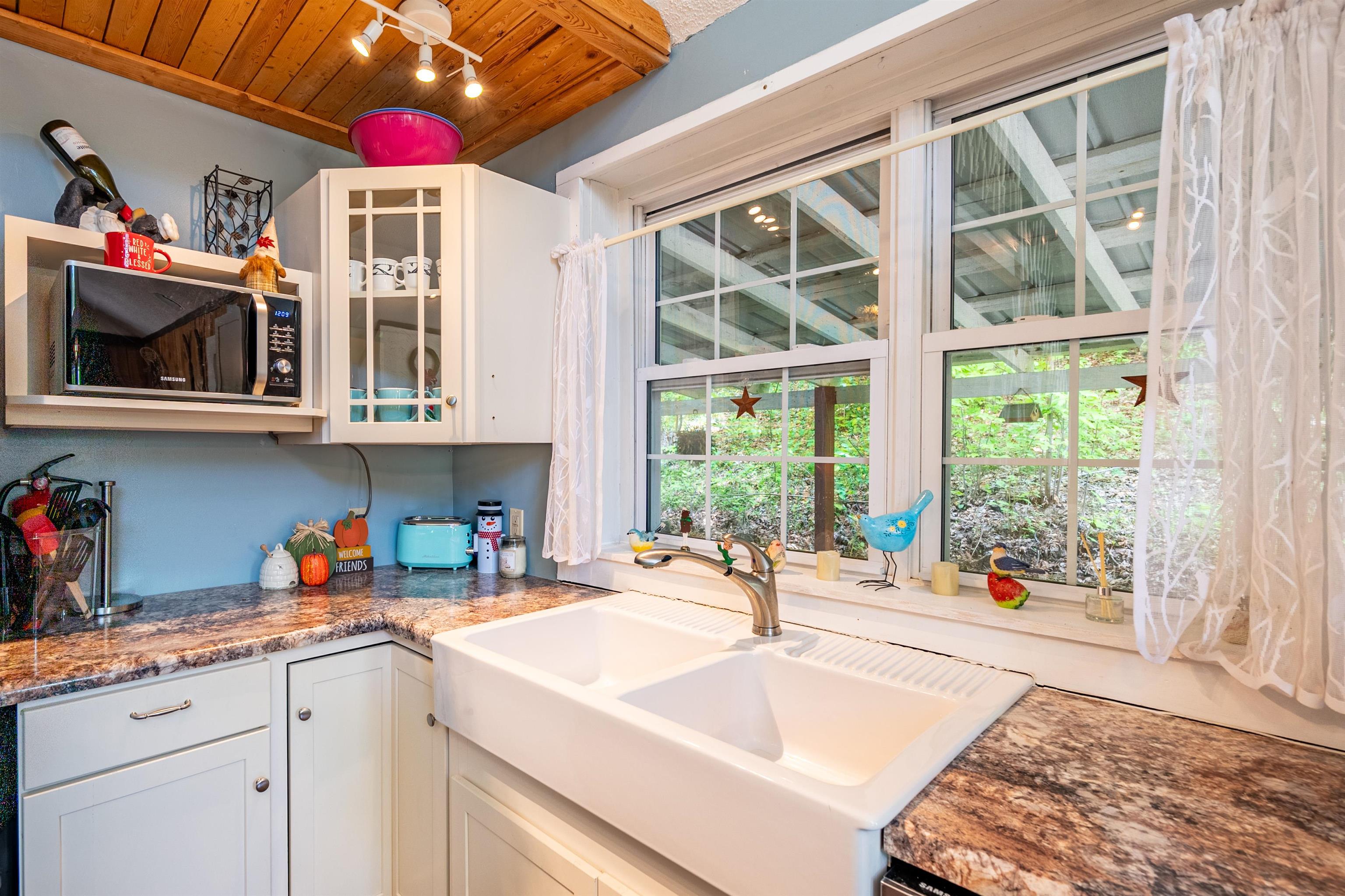 57 Buck Fever Lane Cana VA 24317