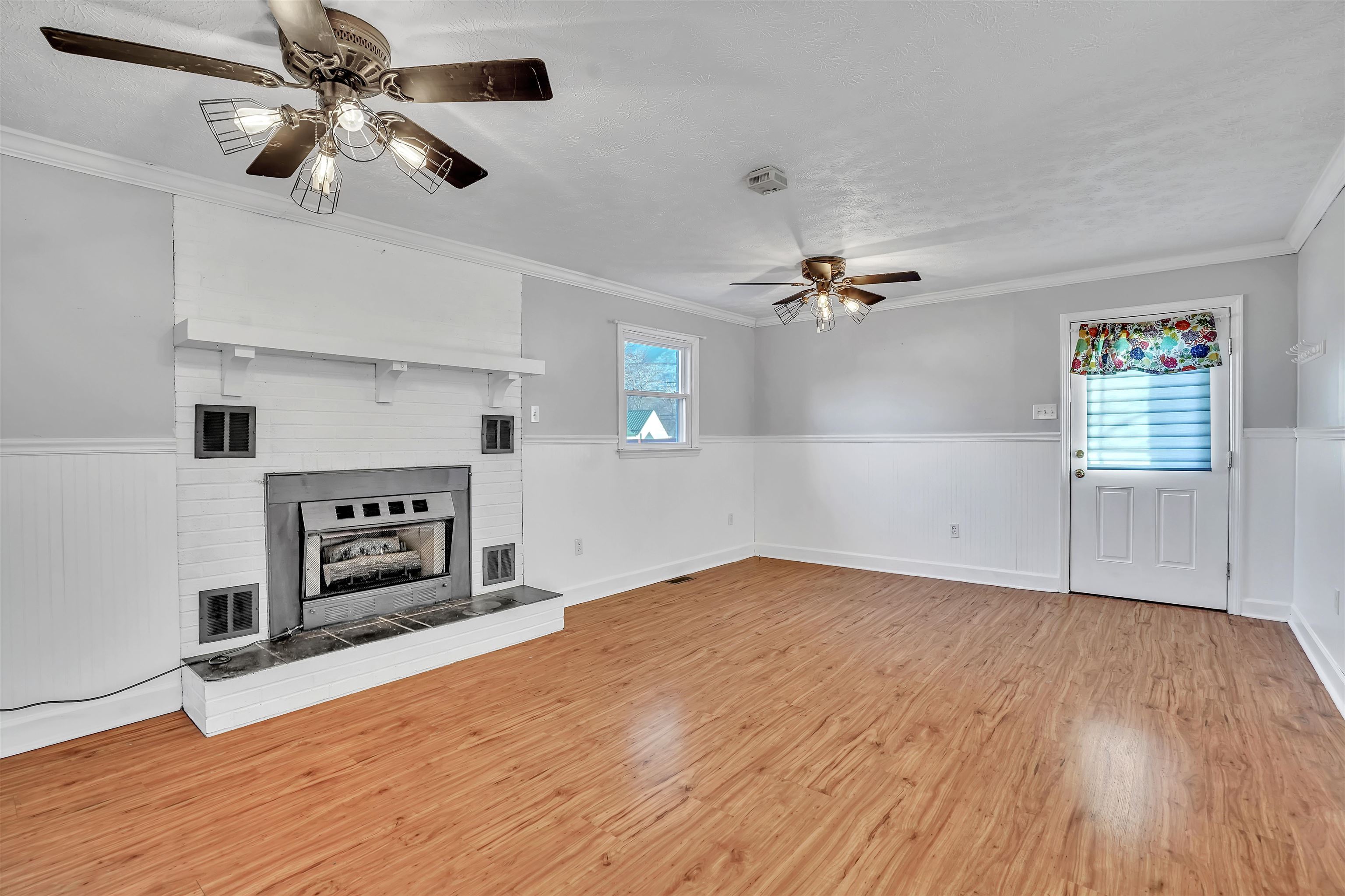 108 Allen Street Narrows VA 24124