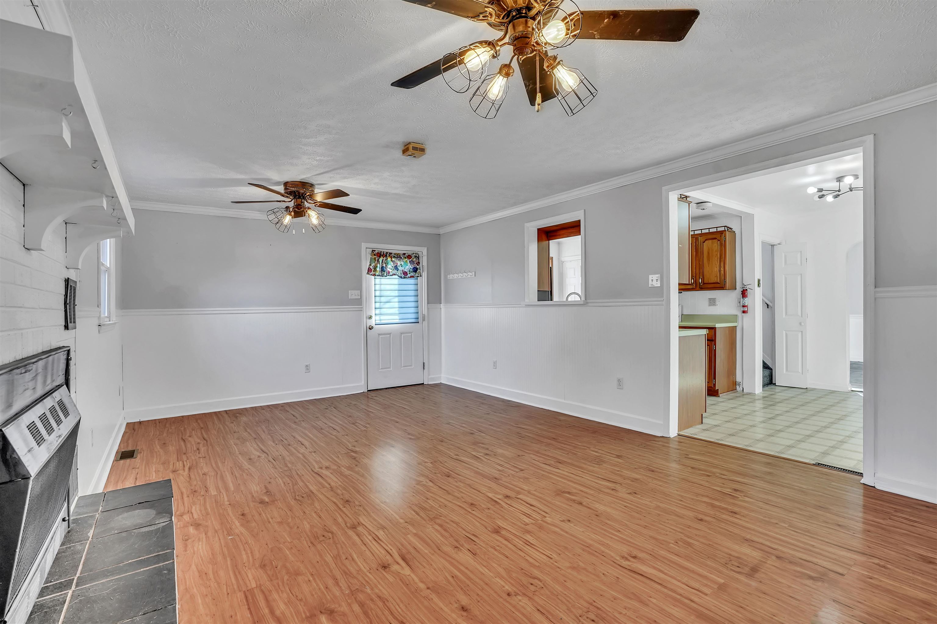 108 Allen Street Narrows VA 24124