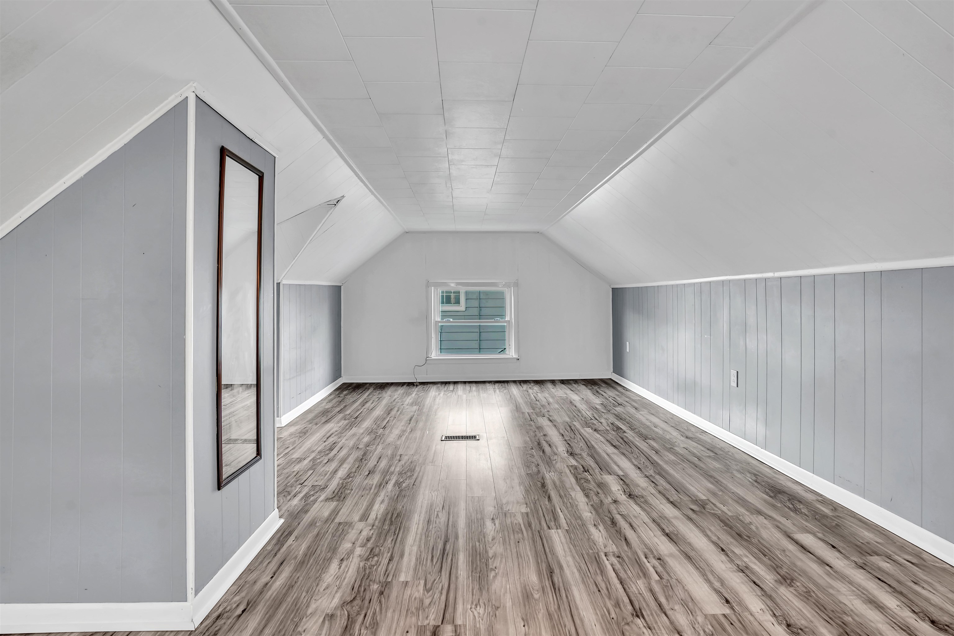 108 Allen Street Narrows VA 24124