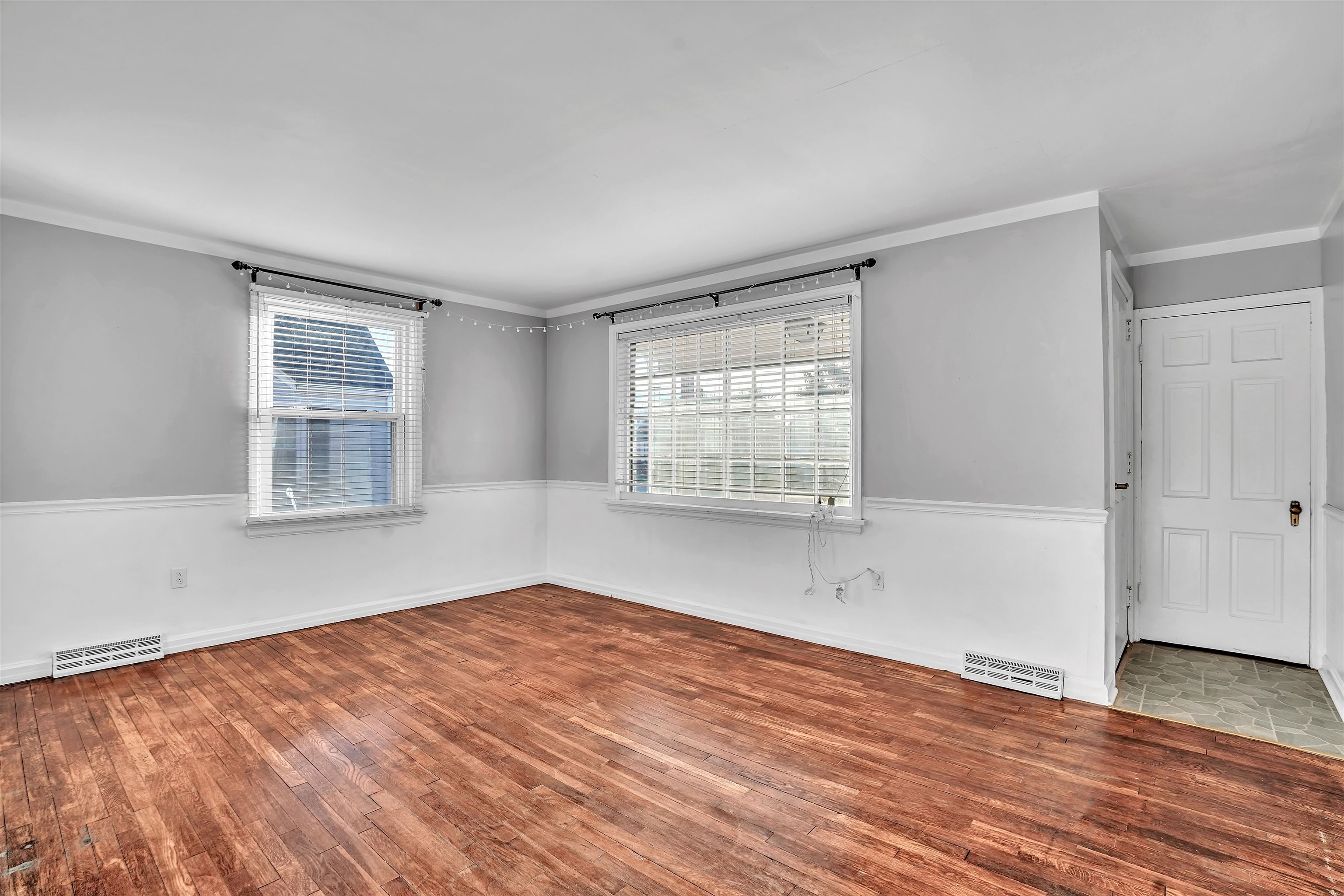 108 Allen Street Narrows VA 24124