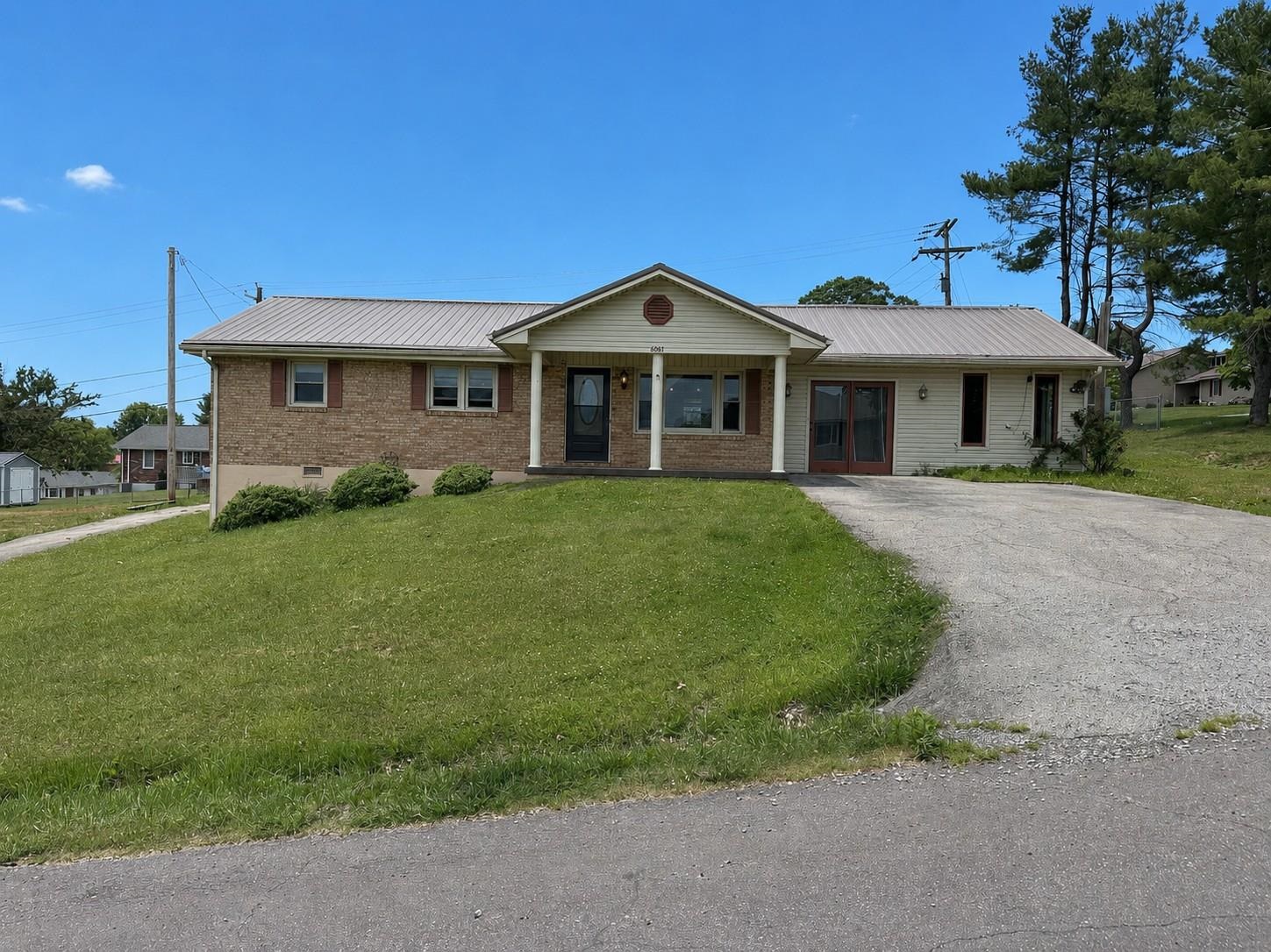6061 Dolphus Avenue Dublin VA 24084