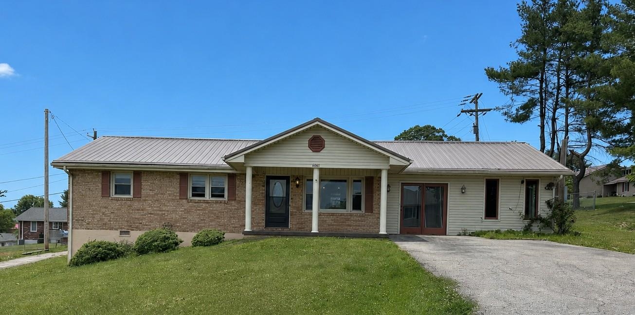 6061 Dolphus Avenue Dublin VA 24084