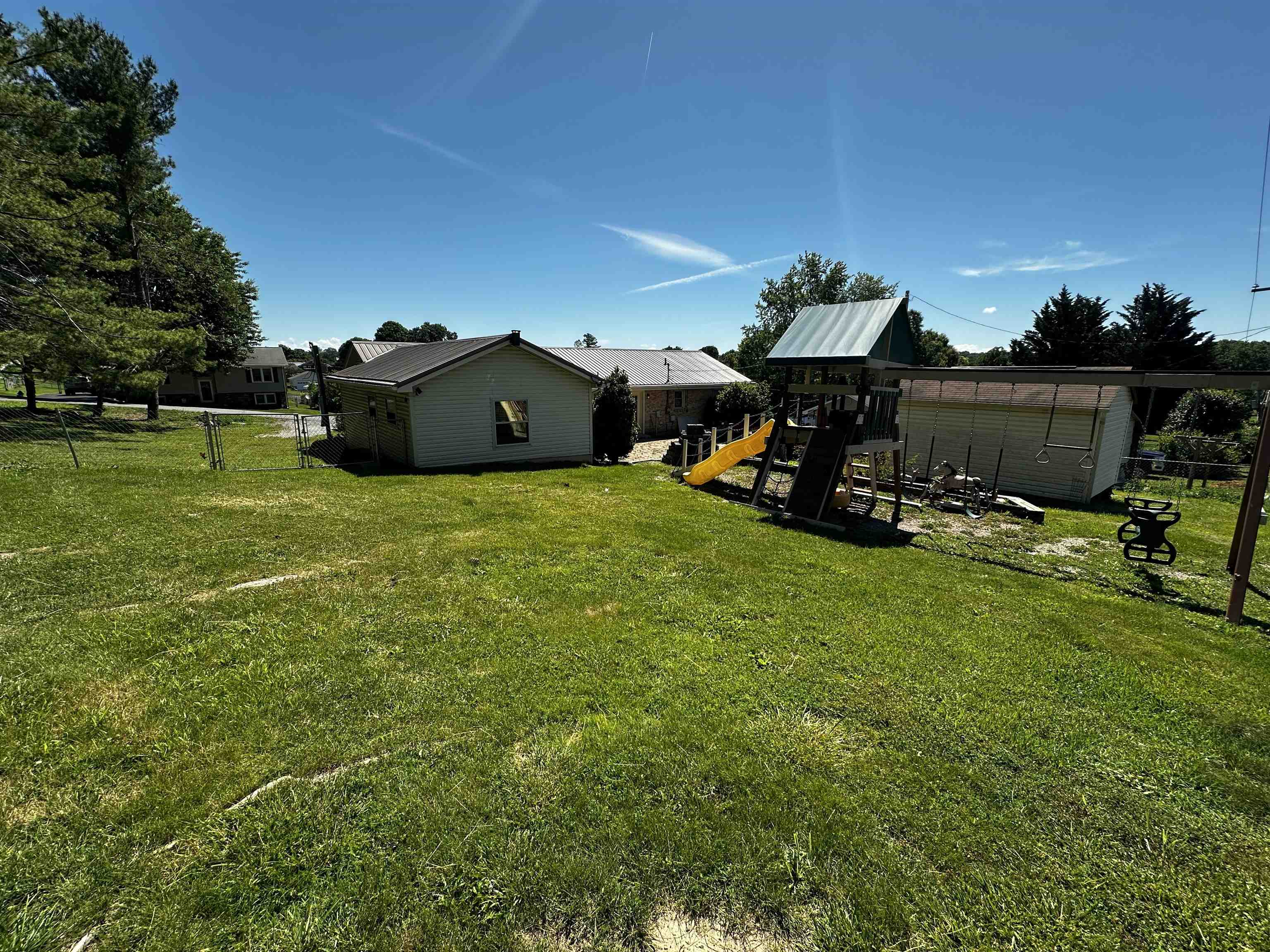6061 Dolphus Avenue Dublin VA 24084