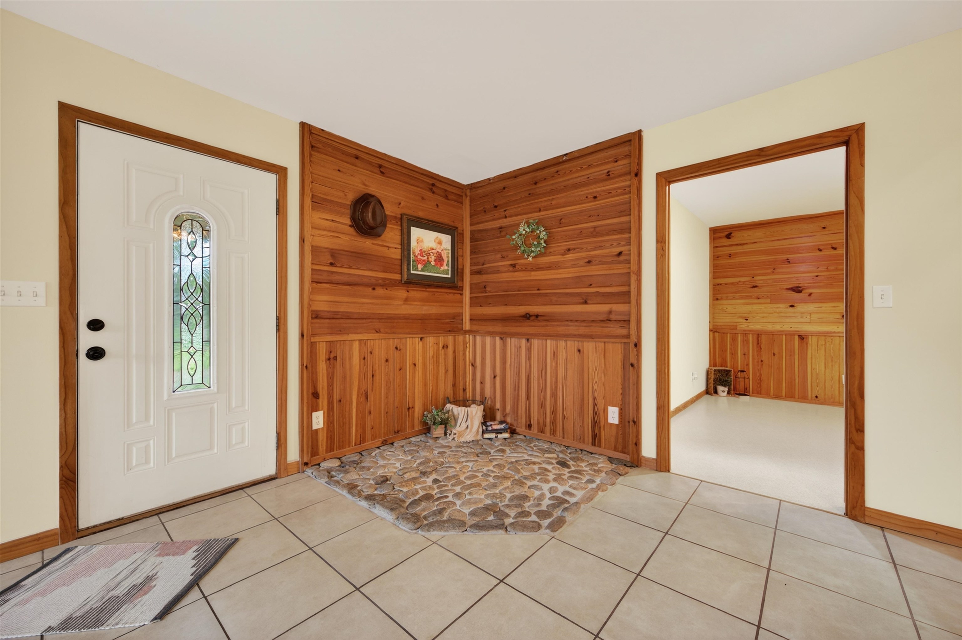2875 Sylvatus Smith Road Hillsville VA 24343