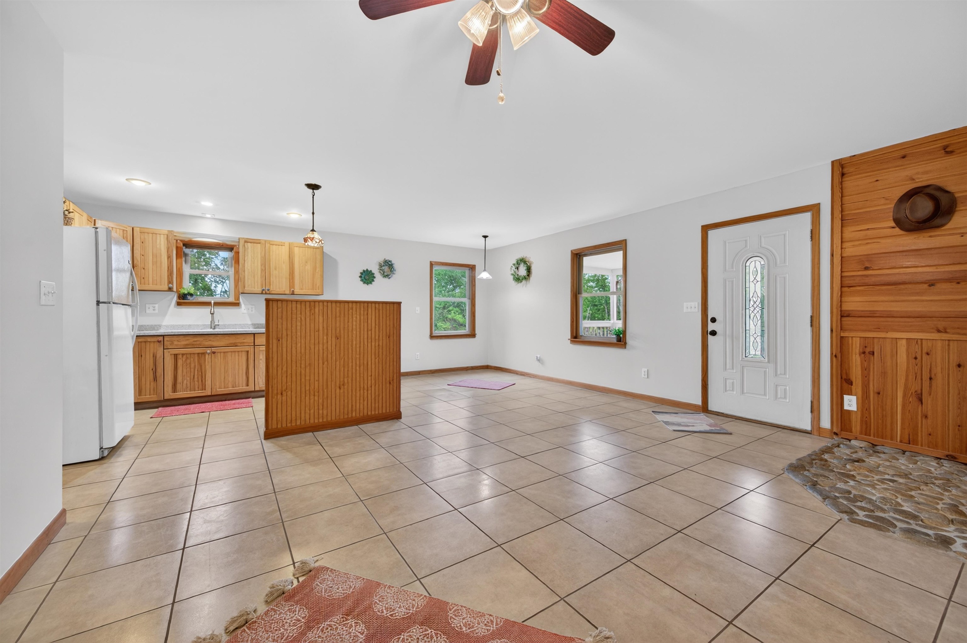 2875 Sylvatus Smith Road Hillsville VA 24343