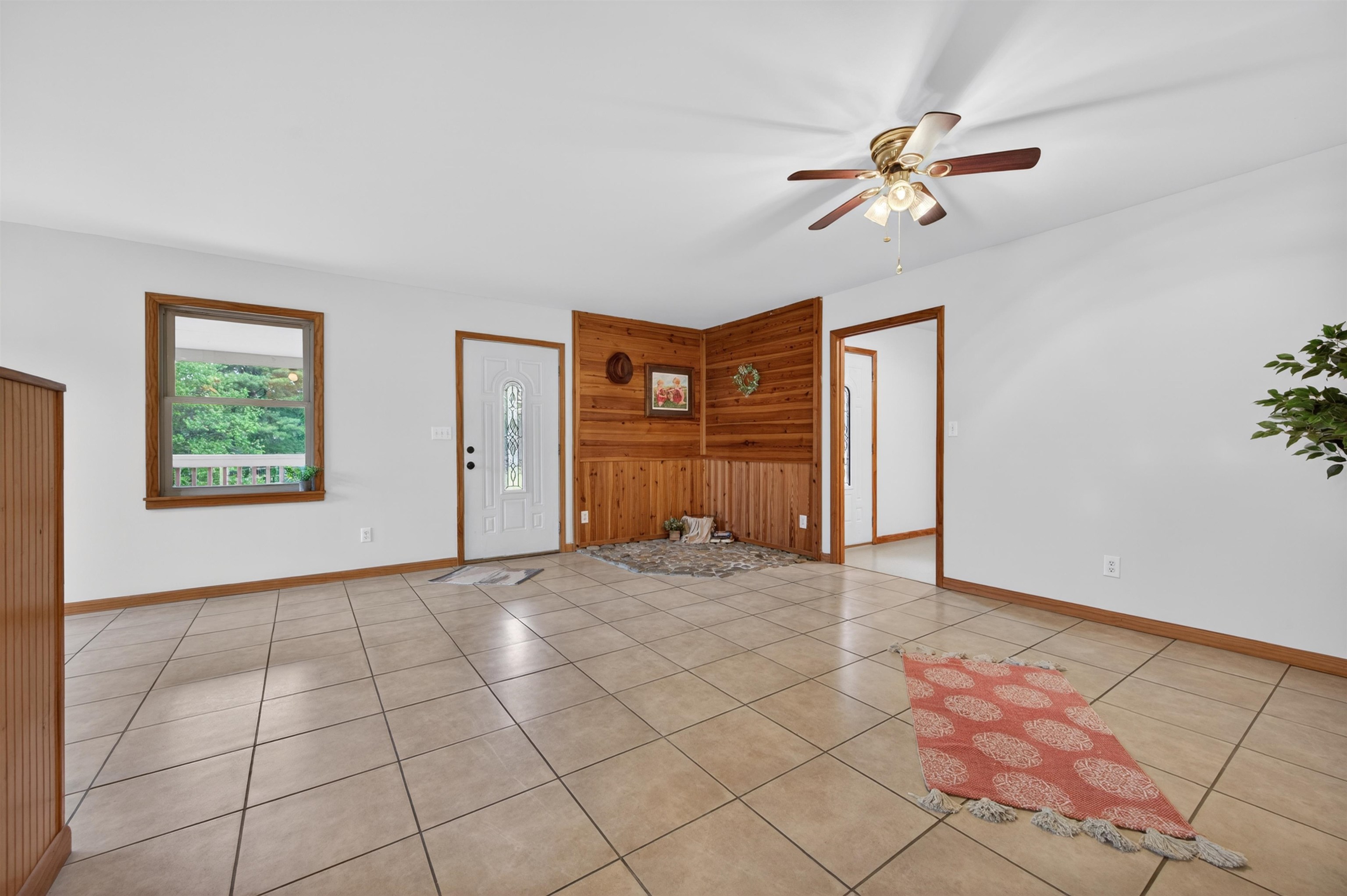 2875 Sylvatus Smith Road Hillsville VA 24343