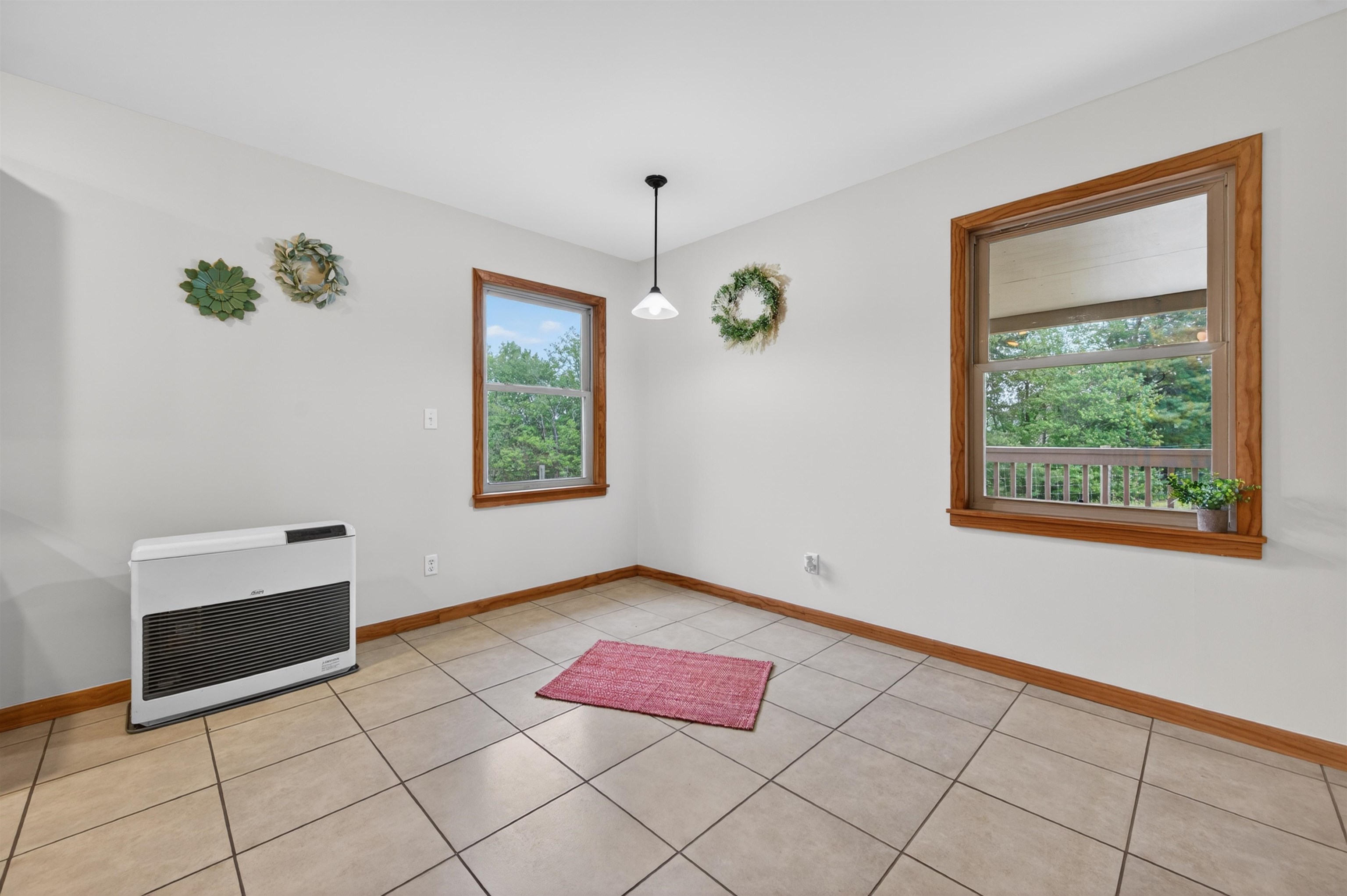2875 Sylvatus Smith Road Hillsville VA 24343