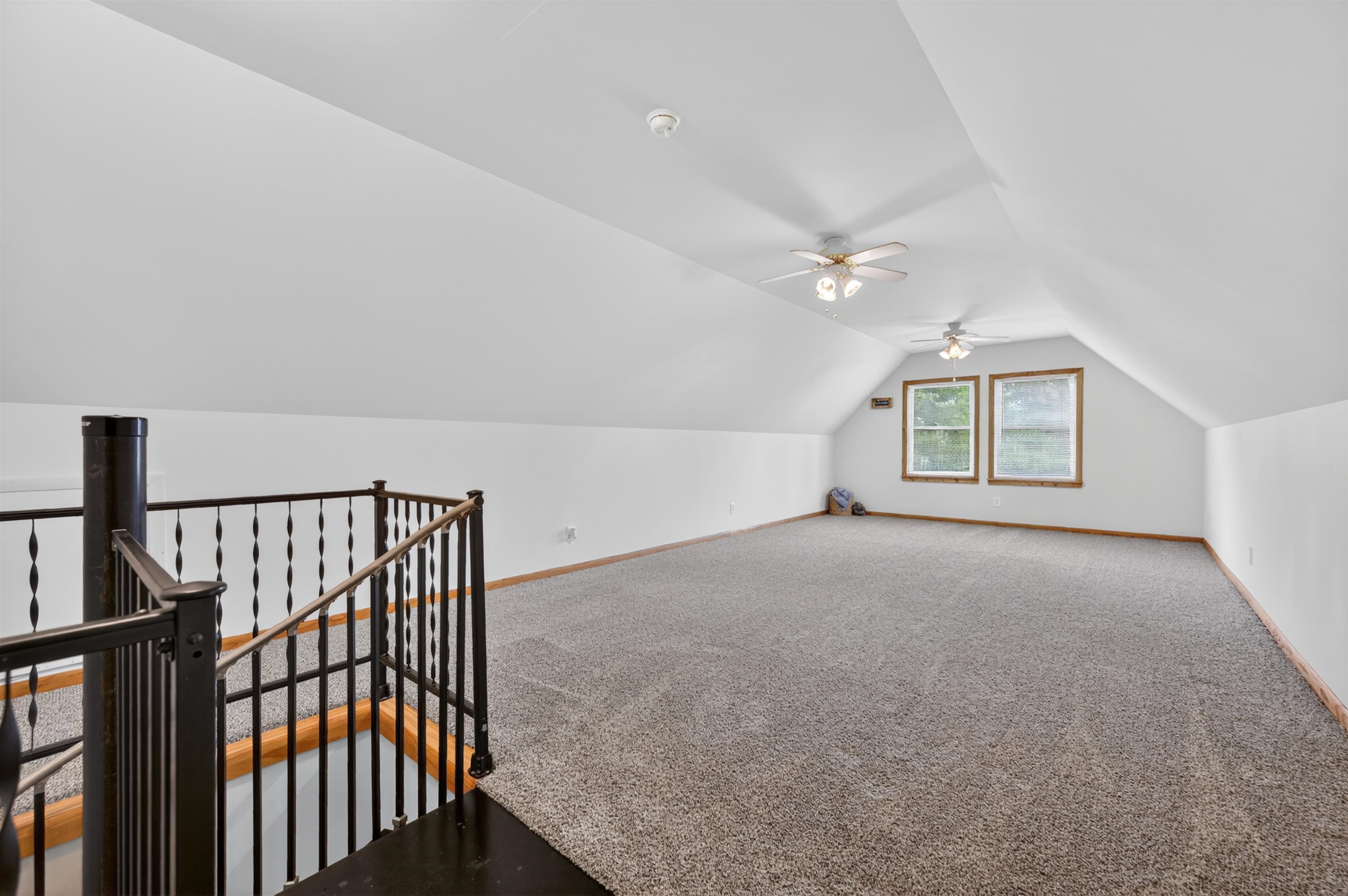 2875 Sylvatus Smith Road Hillsville VA 24343