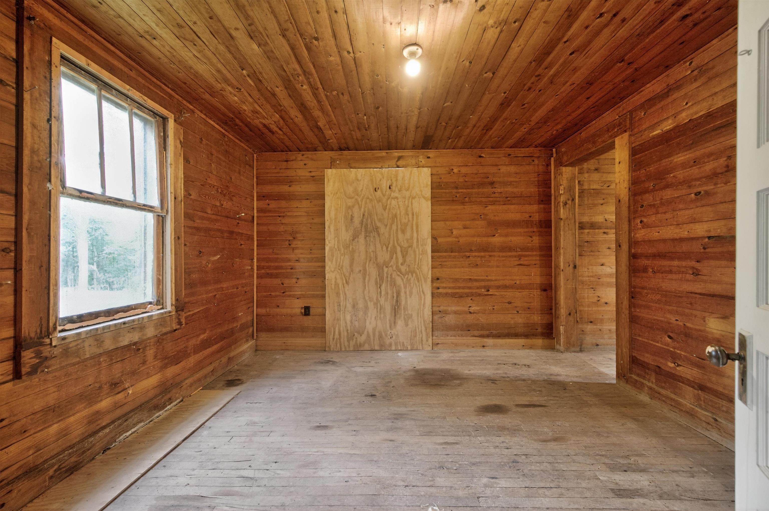 2875 Sylvatus Smith Road Hillsville VA 24343