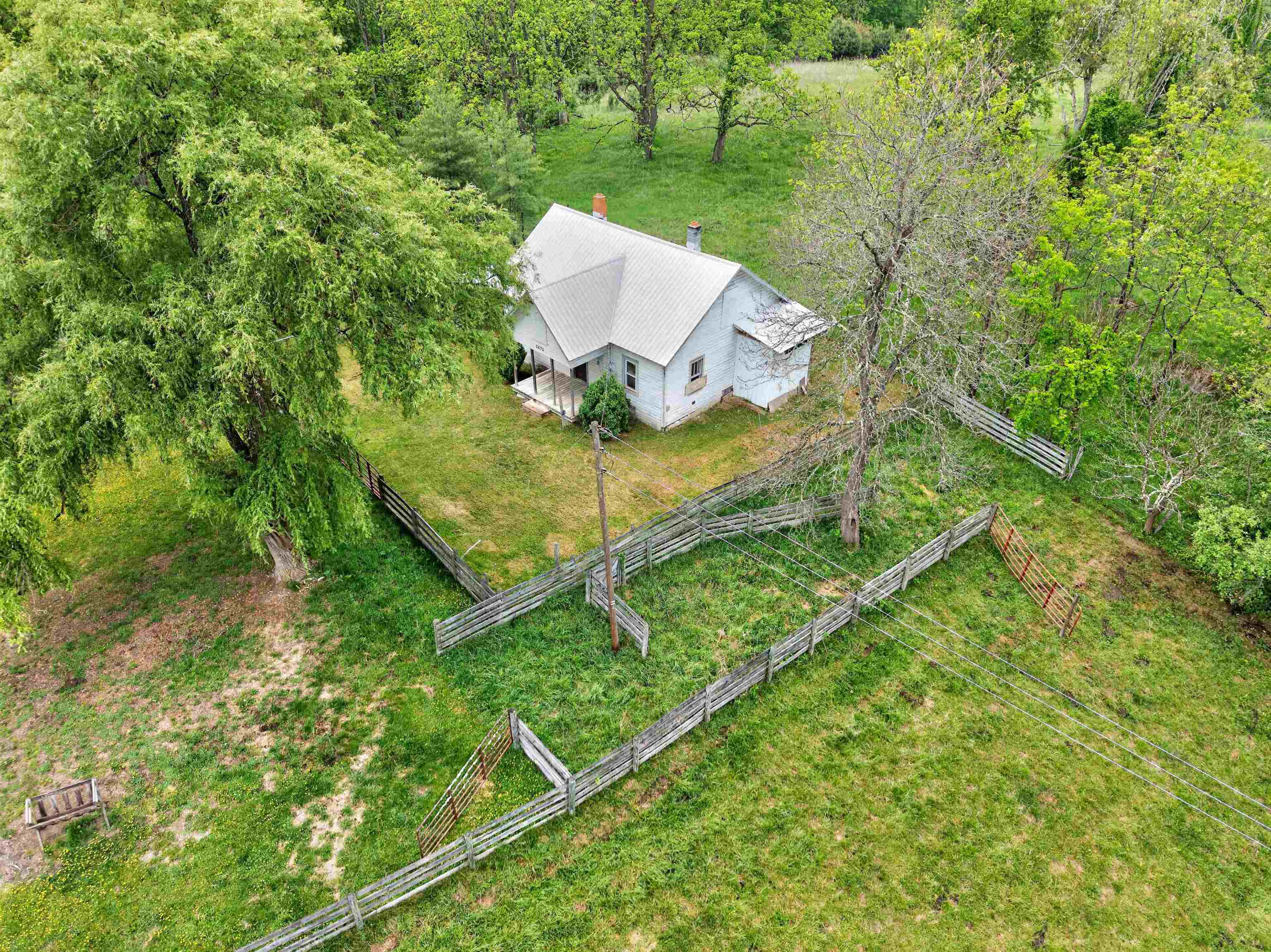 2875 Sylvatus Smith Road Hillsville VA 24343