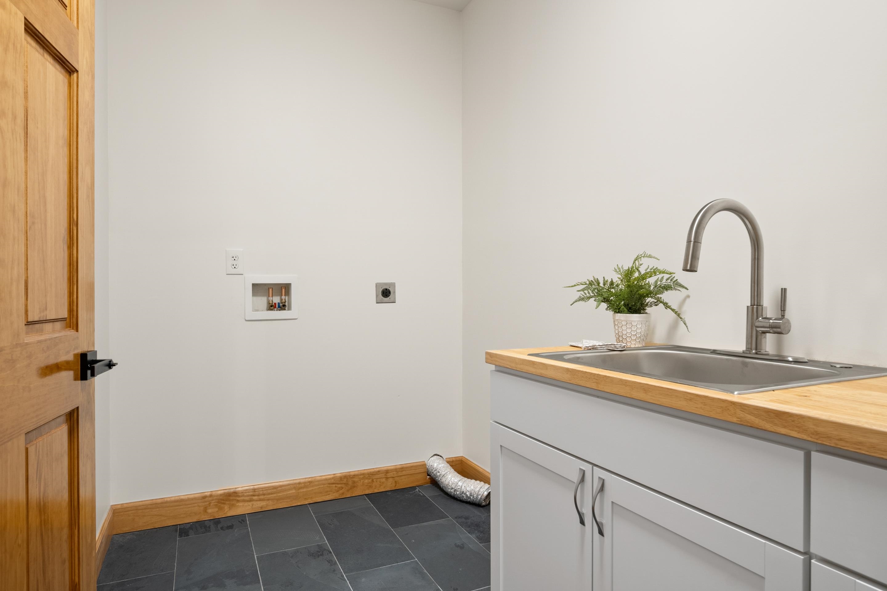 1348 Cranberry Lane Blacksburg VA 24060