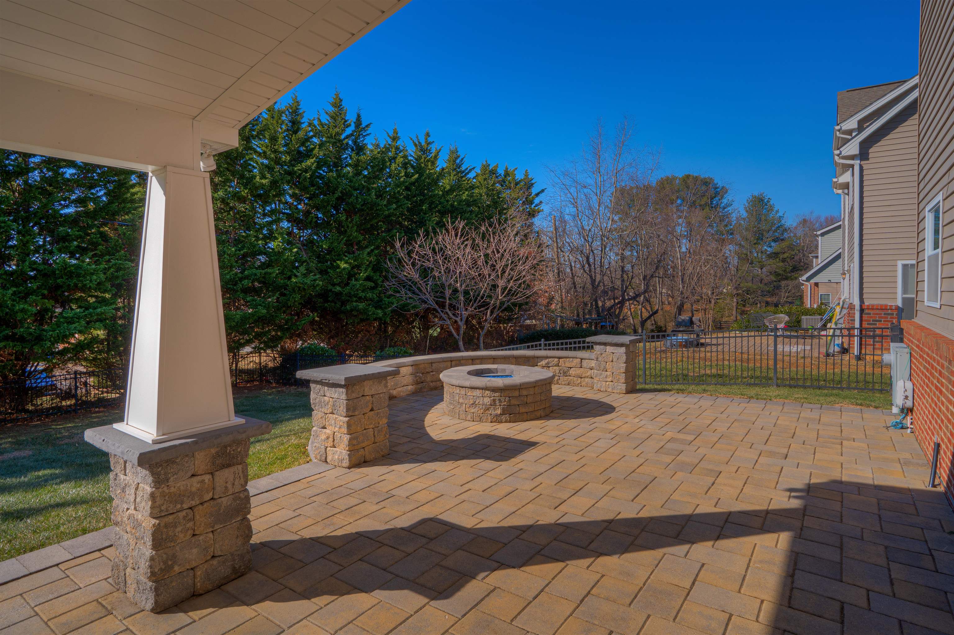 906 Kentwood Drive Blacksburg VA 24060