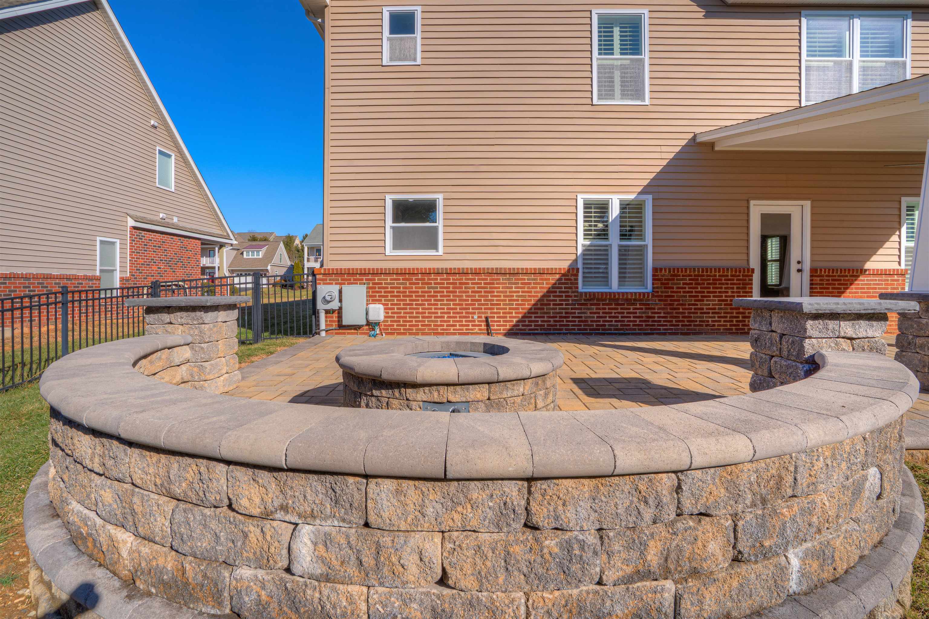 906 Kentwood Drive Blacksburg VA 24060