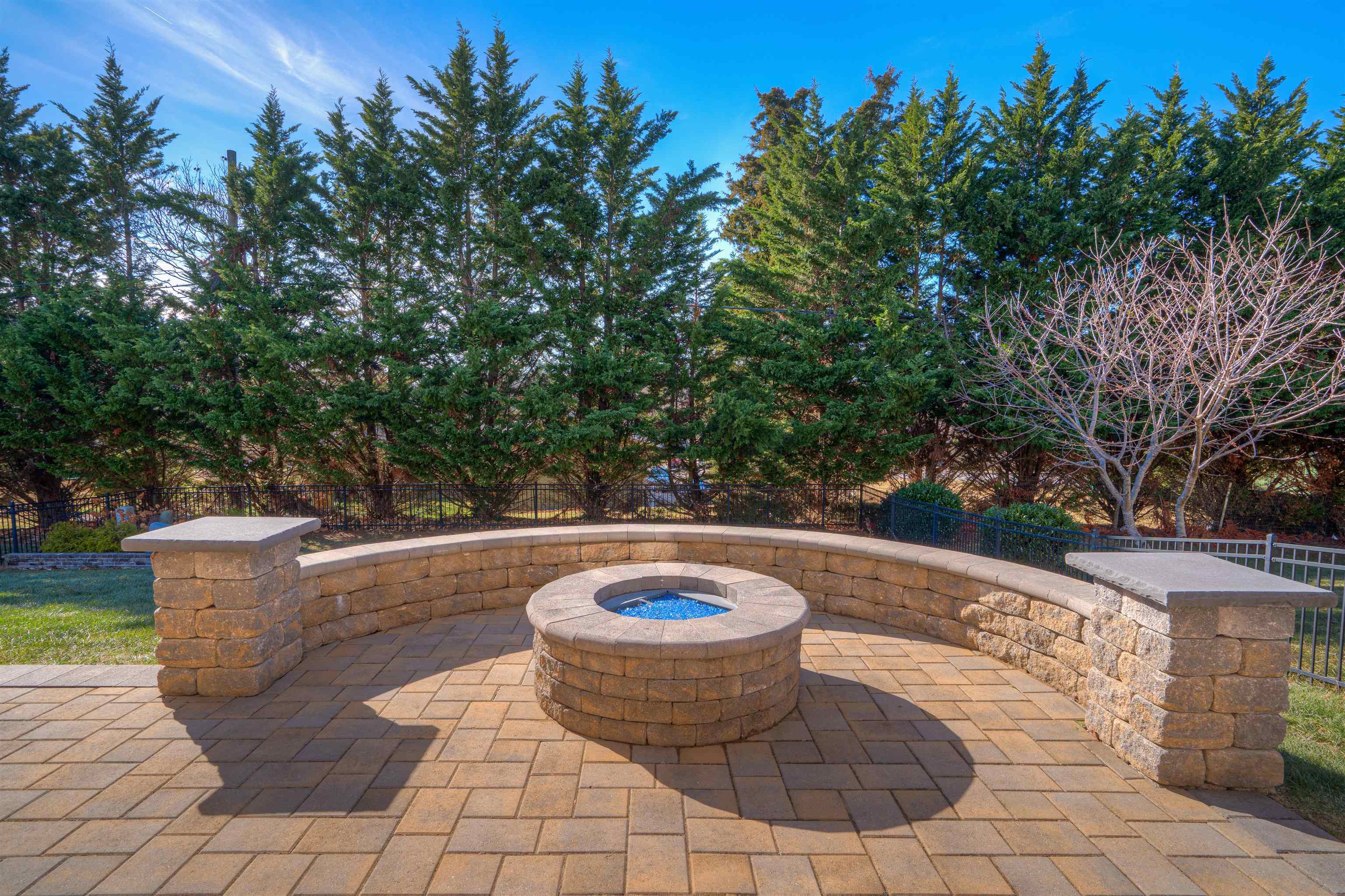 906 Kentwood Drive Blacksburg VA 24060