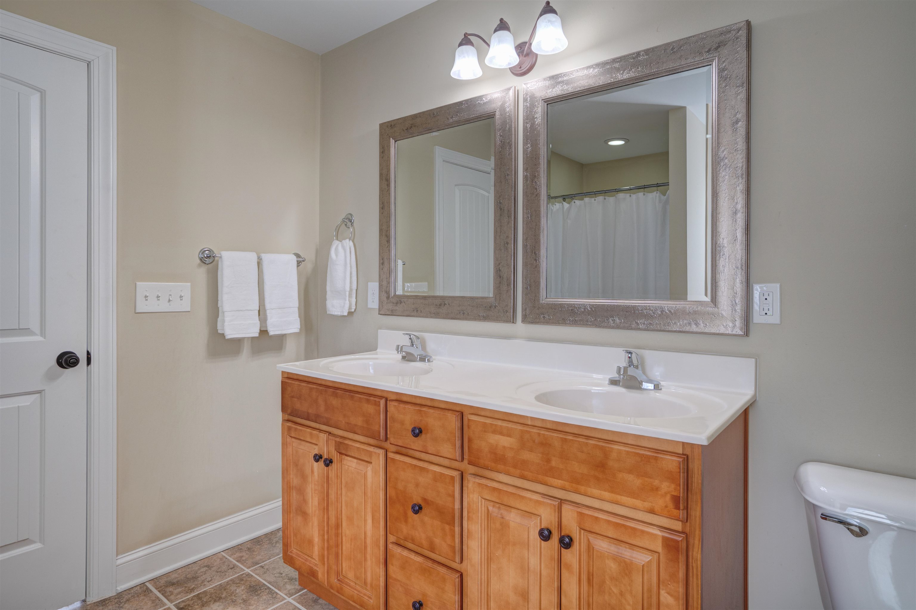 906 Kentwood Drive Blacksburg VA 24060