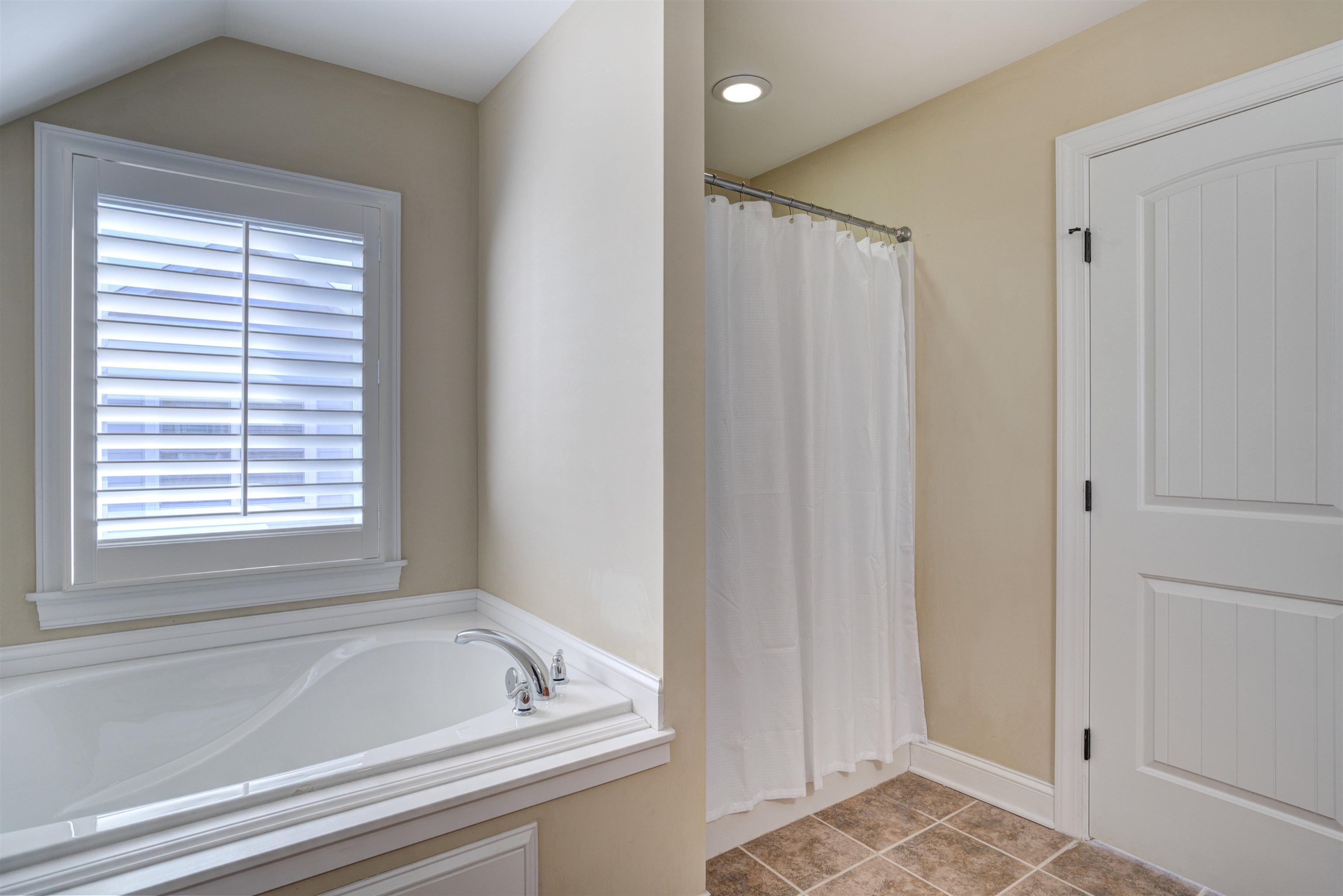 906 Kentwood Drive Blacksburg VA 24060