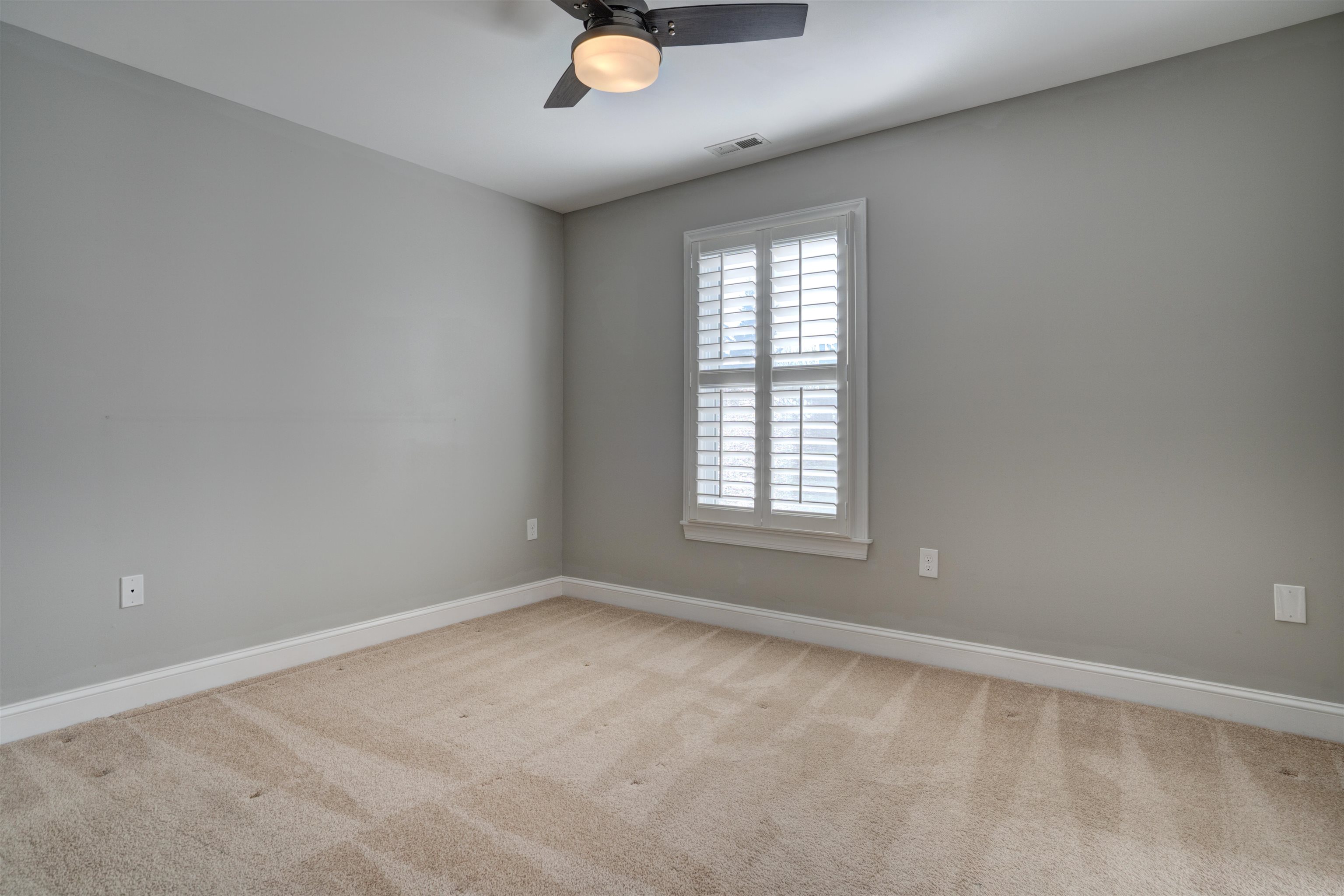 906 Kentwood Drive Blacksburg VA 24060