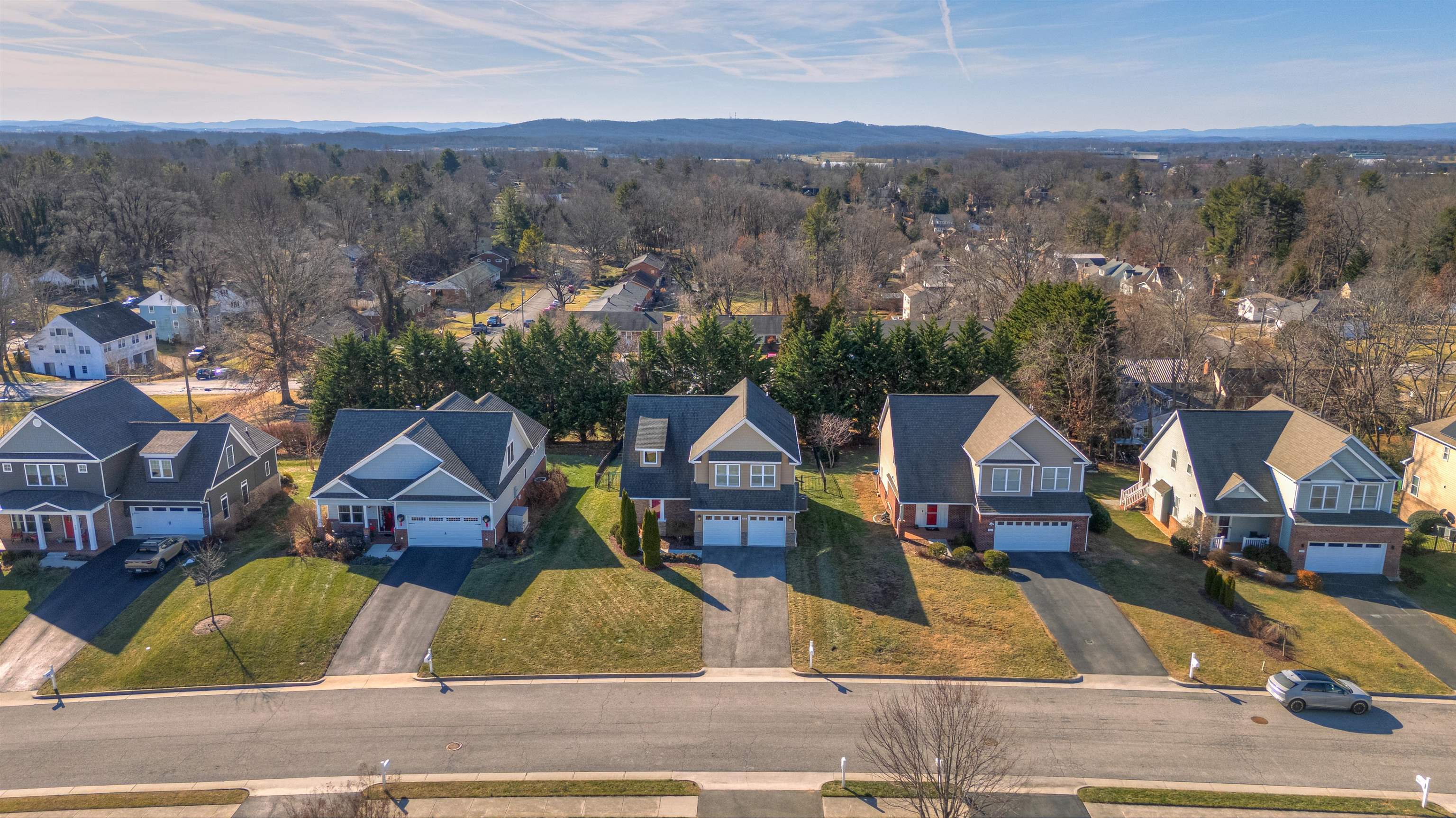 906 Kentwood Drive Blacksburg VA 24060