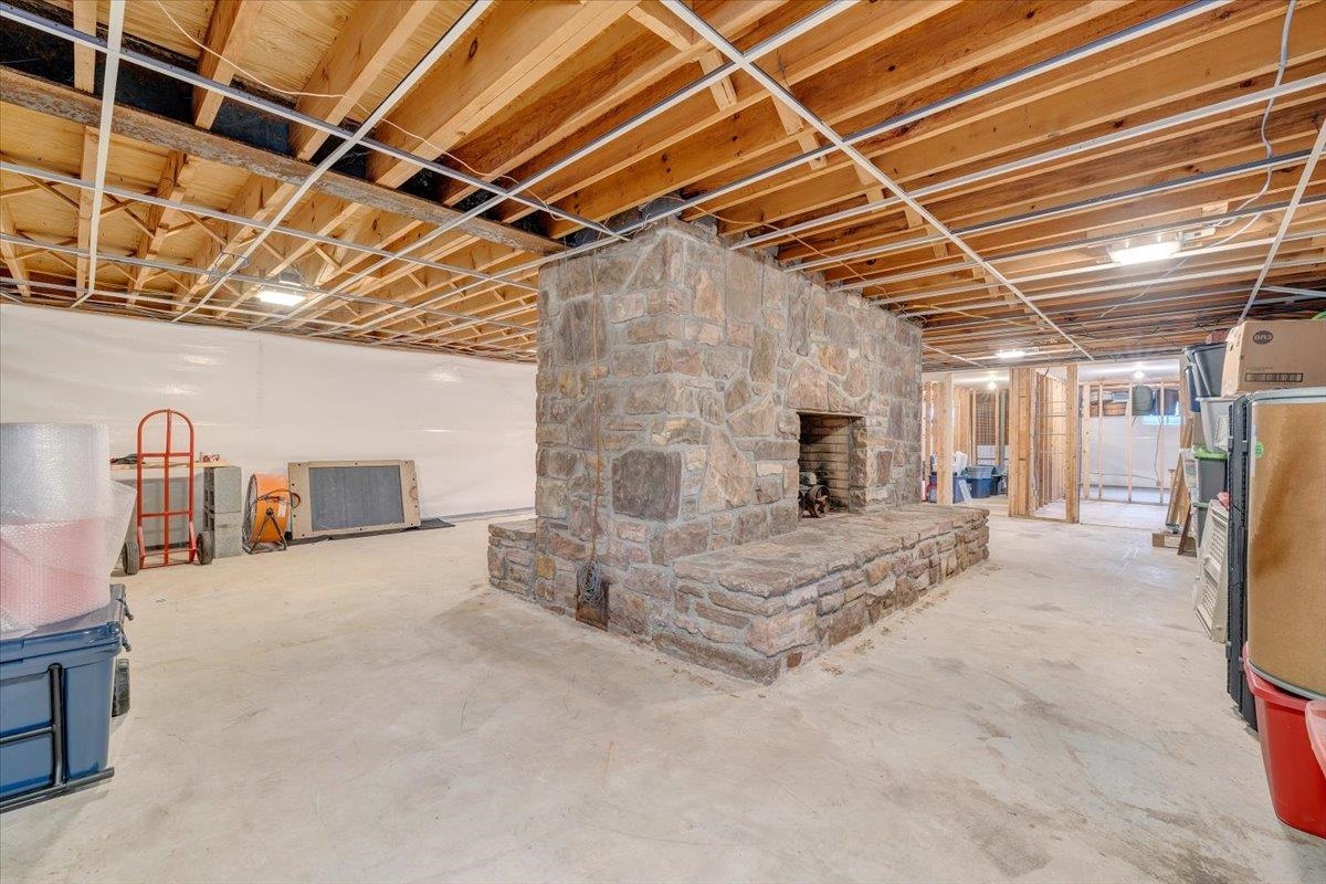 1167 Saint Peters Road Speedwell VA 24374