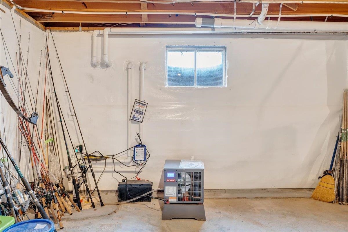 1167 Saint Peters Road Speedwell VA 24374