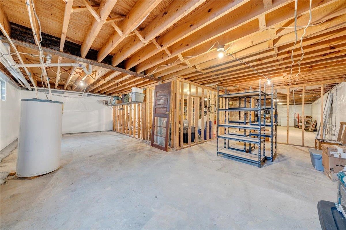 1167 Saint Peters Road Speedwell VA 24374