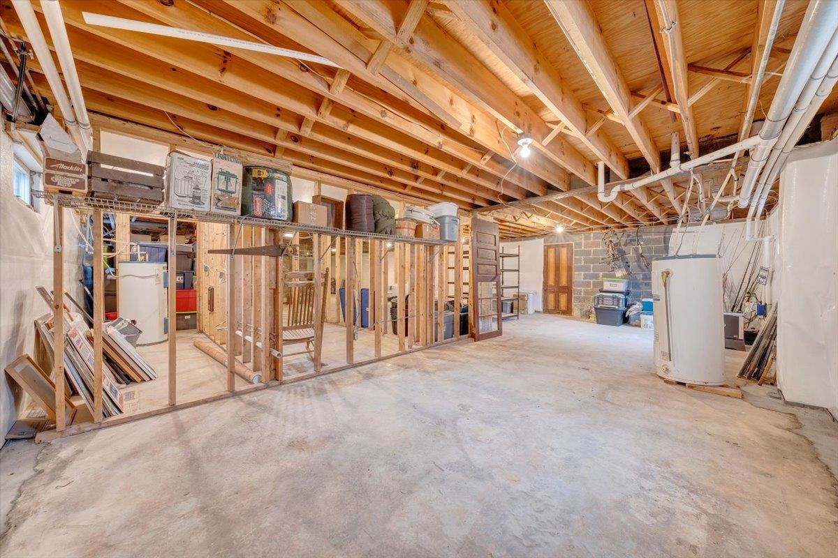 1167 Saint Peters Road Speedwell VA 24374