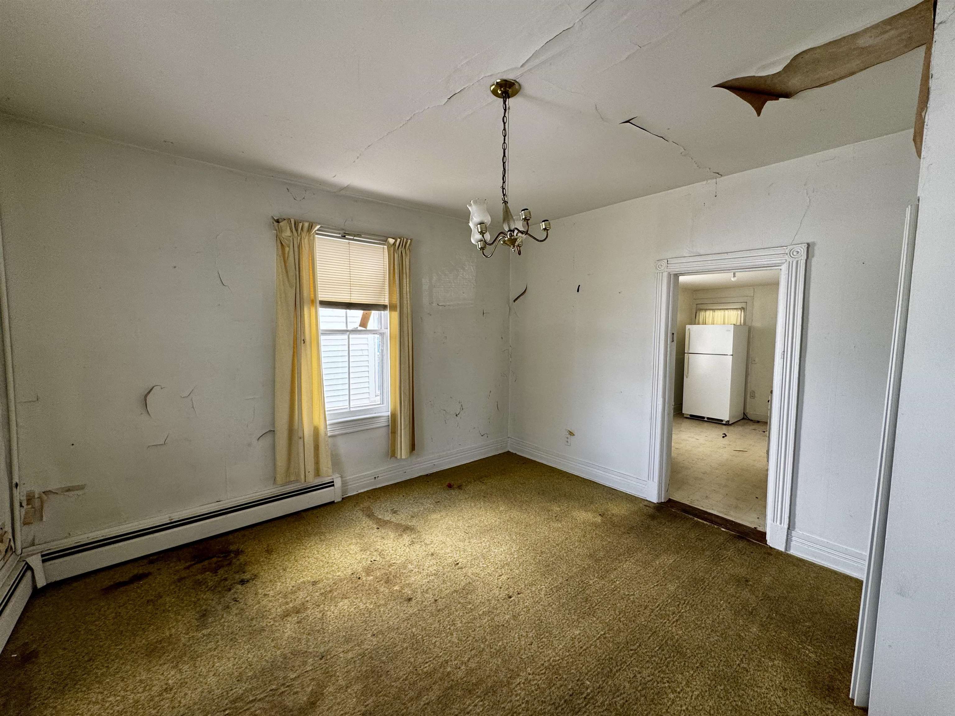 1619 Downey Street Radford VA 24141