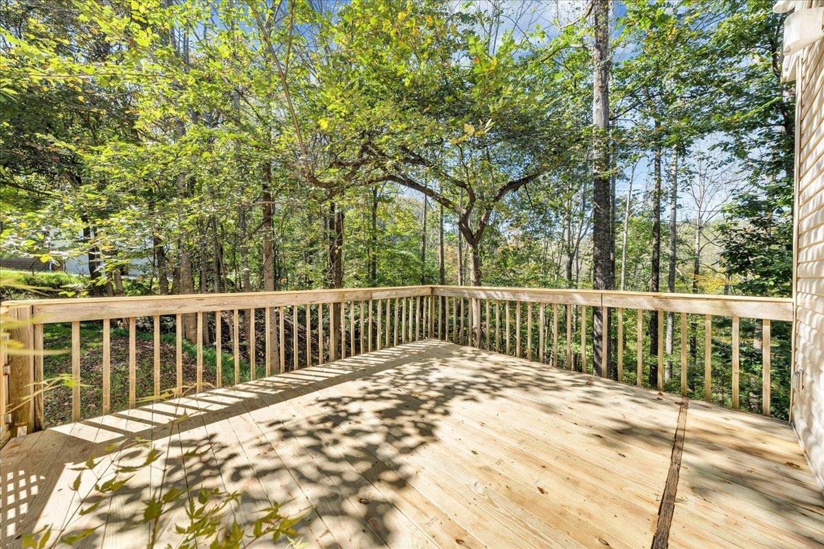 5539 Highfields Road Roanoke VA 24018