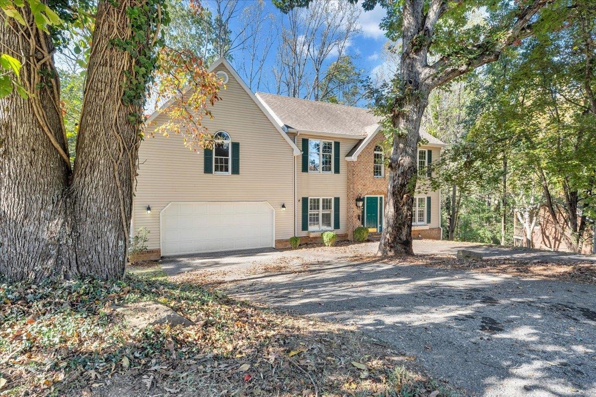 5539 Highfields Road Roanoke VA 24018