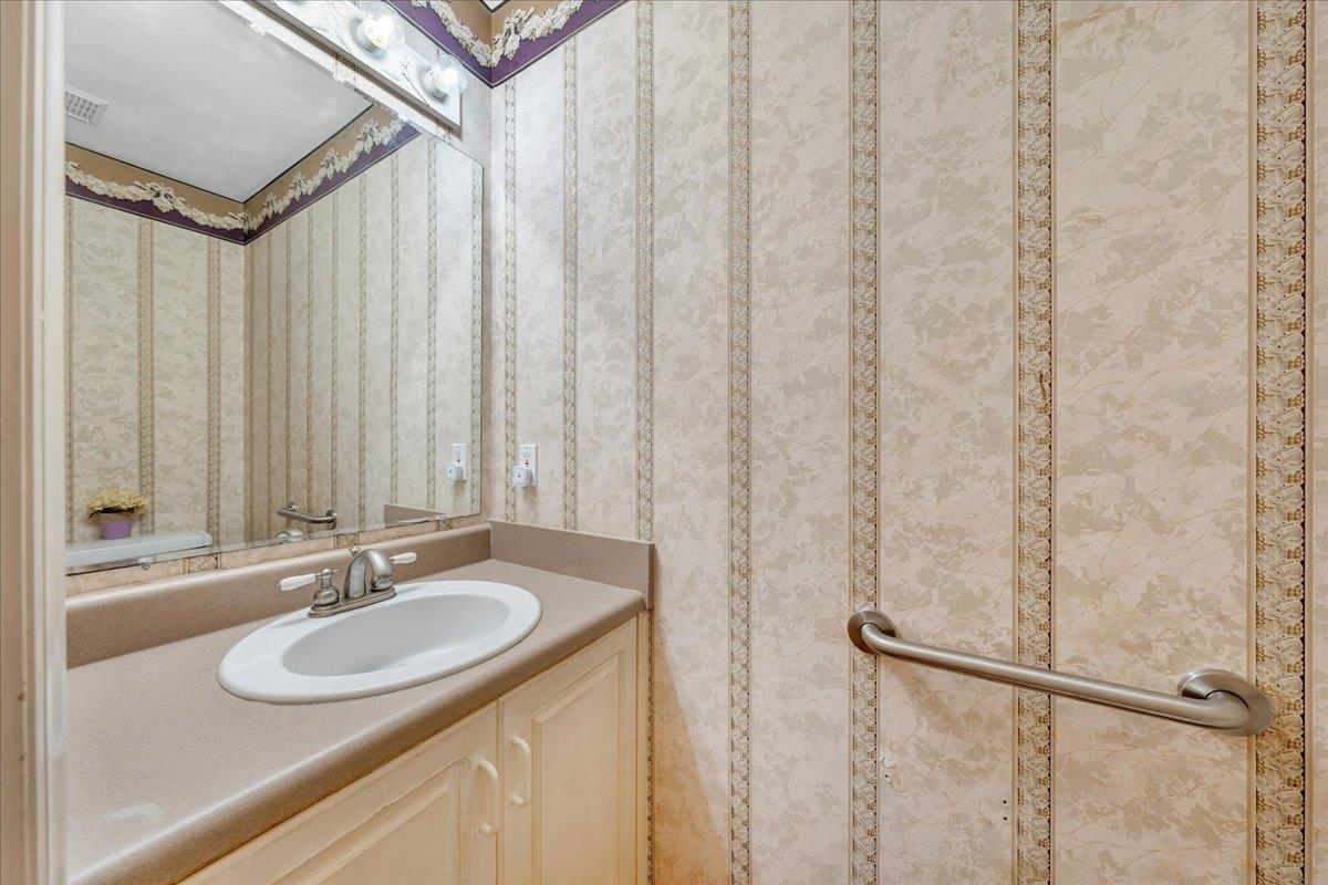 5539 Highfields Road Roanoke VA 24018