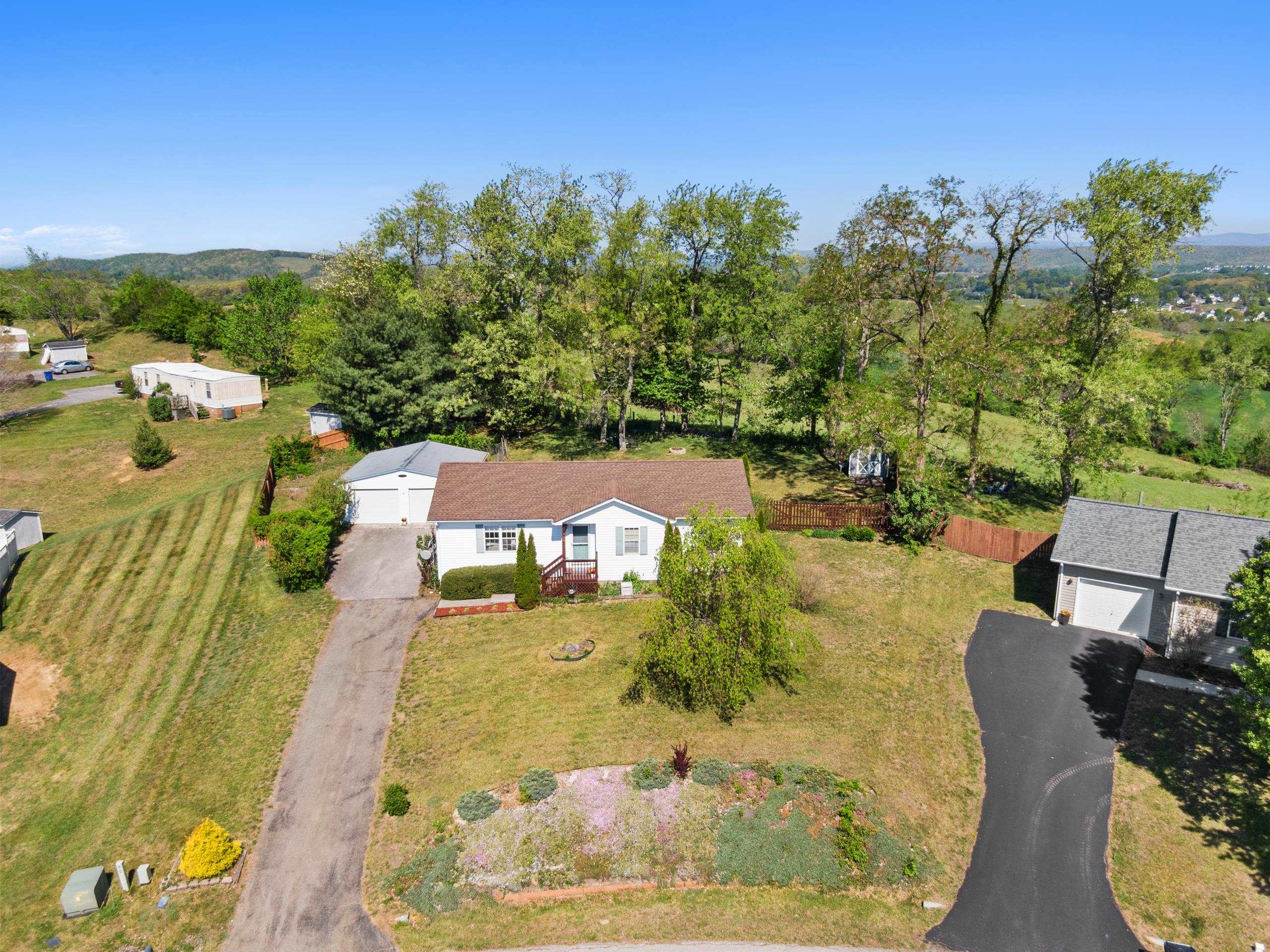 700 Warren Court Christiansburg VA 24073