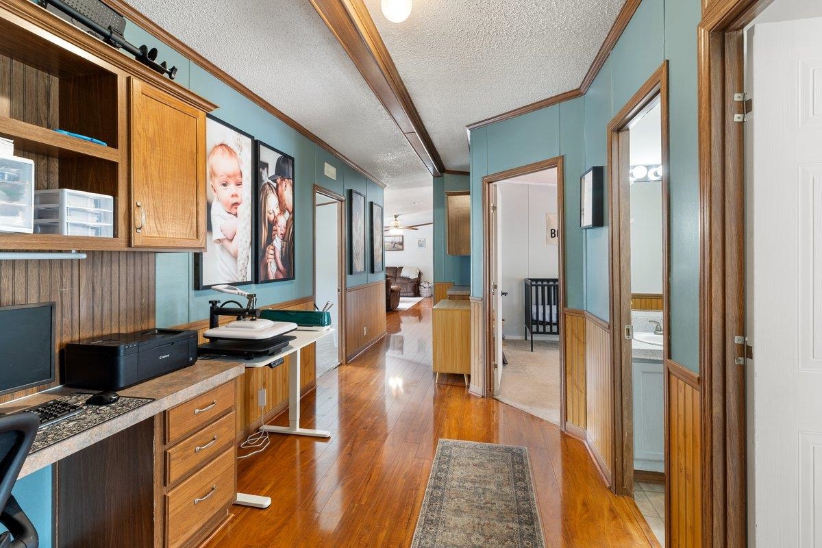 879 Cross Avenue Pearisburg VA 24134