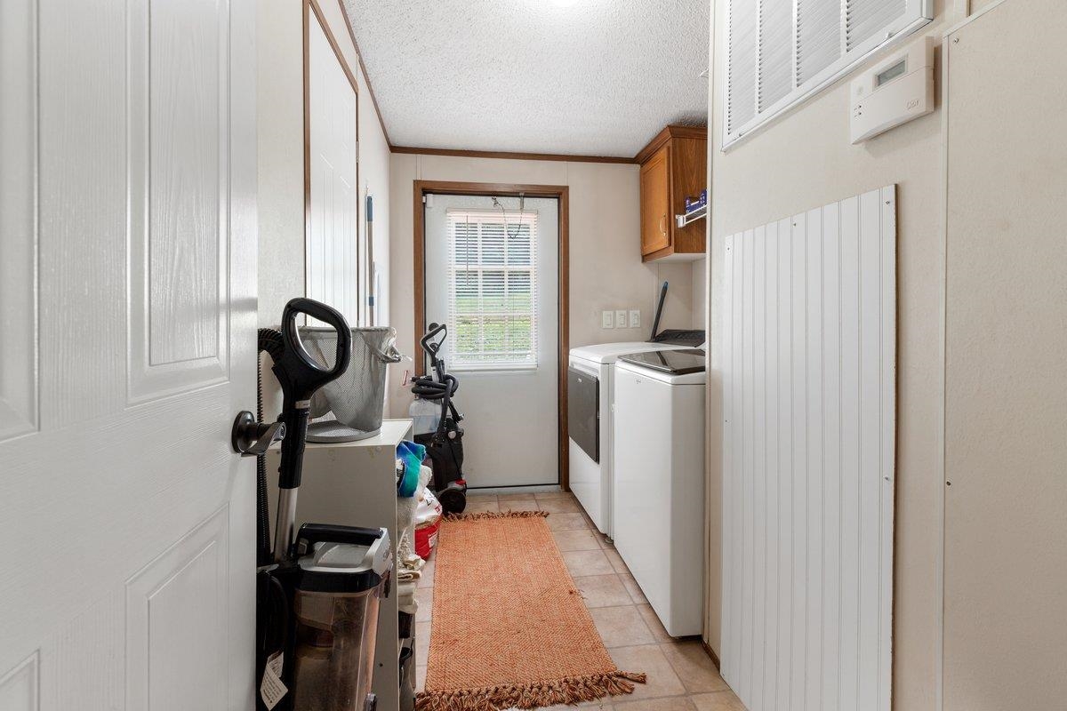 879 Cross Avenue Pearisburg VA 24134
