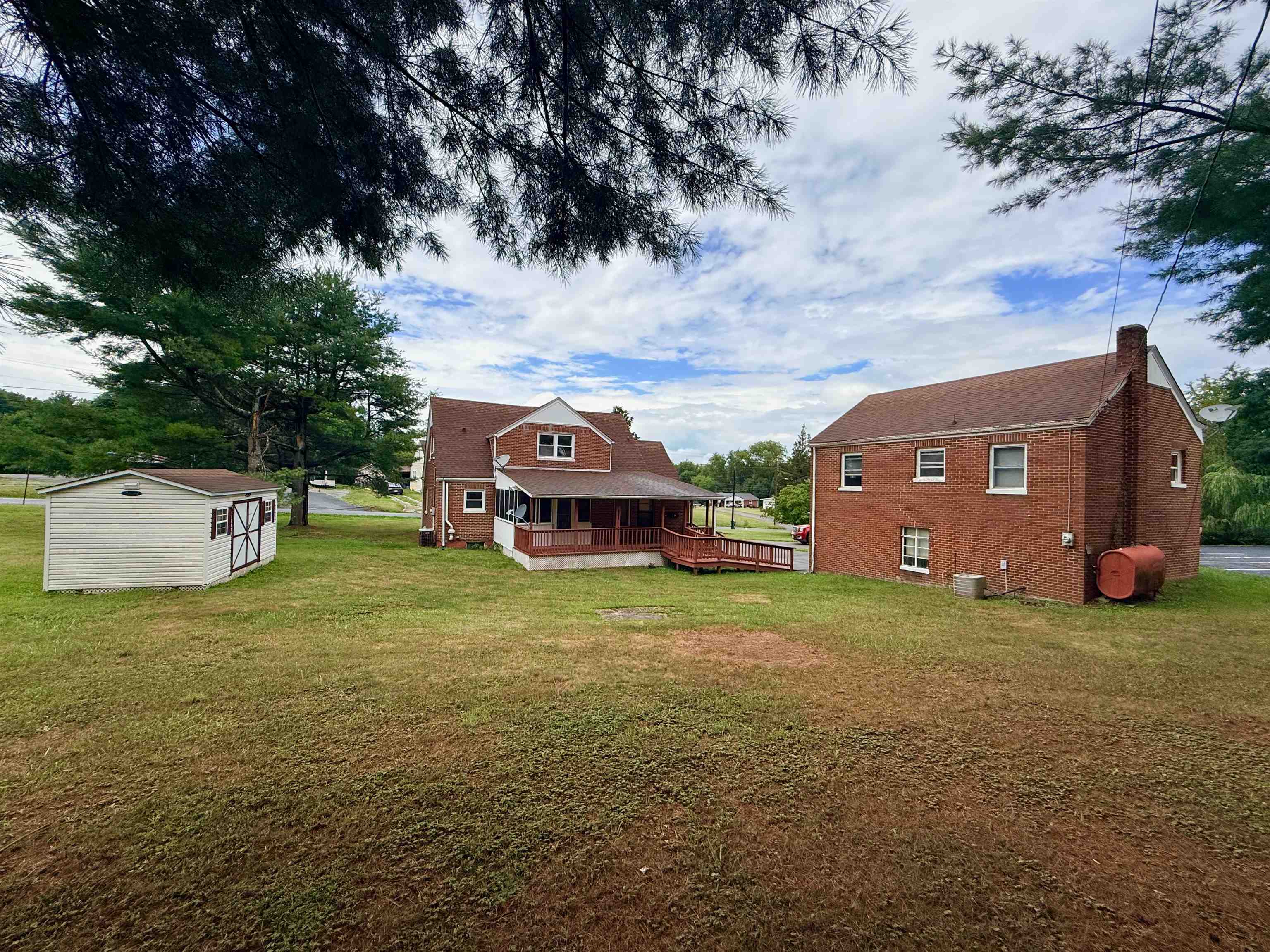 1010 Newbern Road Pulaski VA 24301